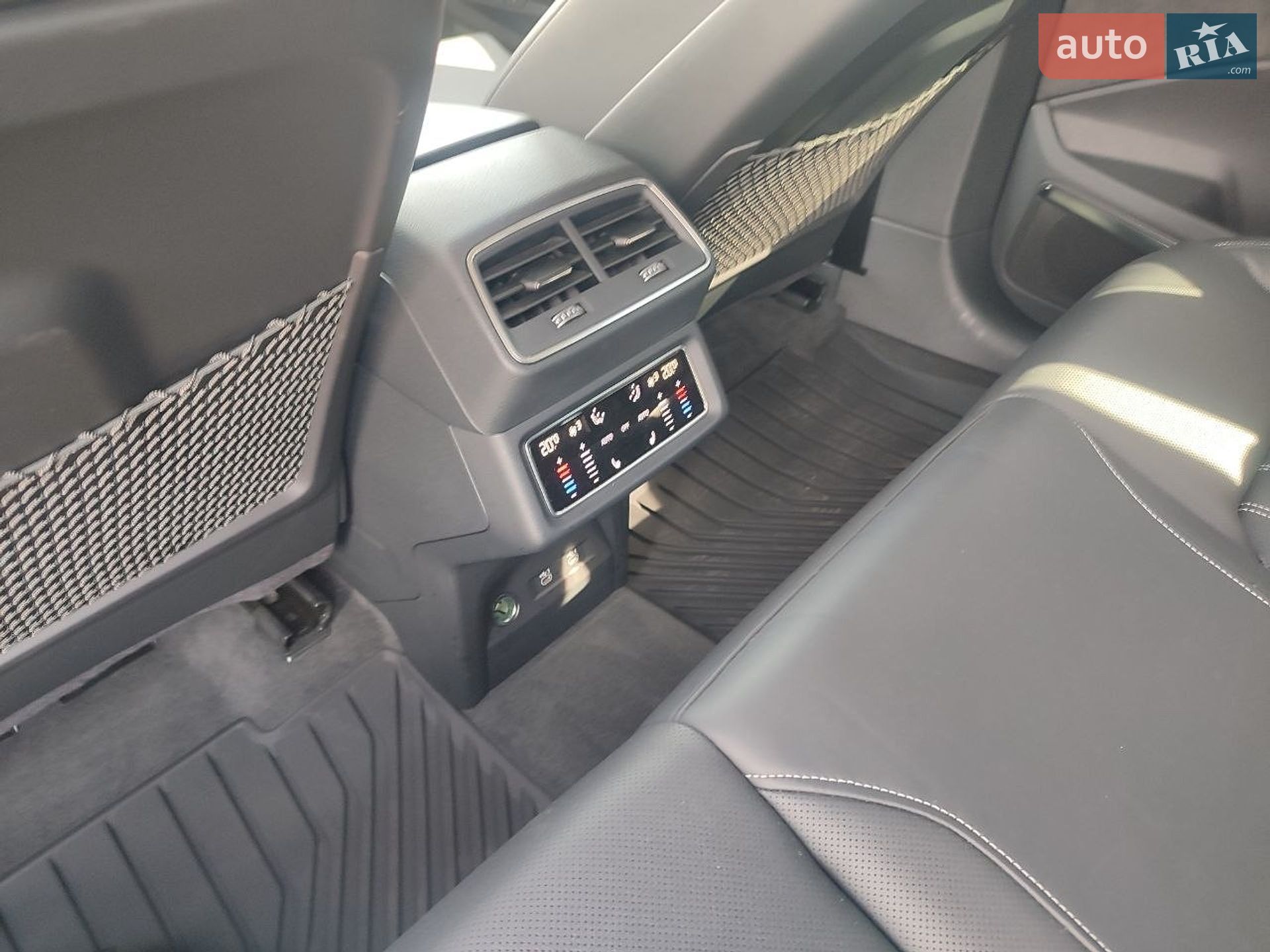 Audi e-tron 2020 VIN WA1VABGE0MB004327 фото оголошення 62 з 75