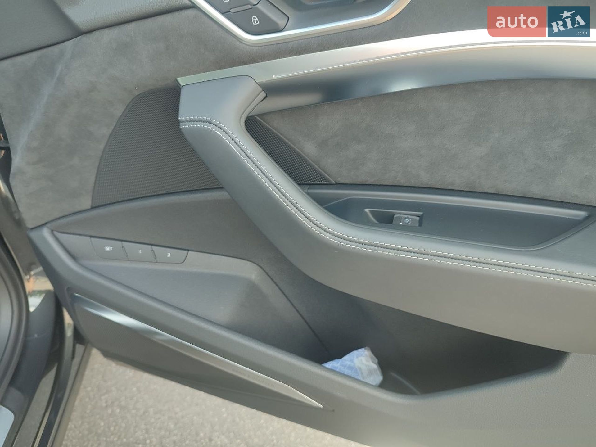Audi e-tron 2020 VIN WA1VABGE0MB004327 фото оголошення 65 з 75
