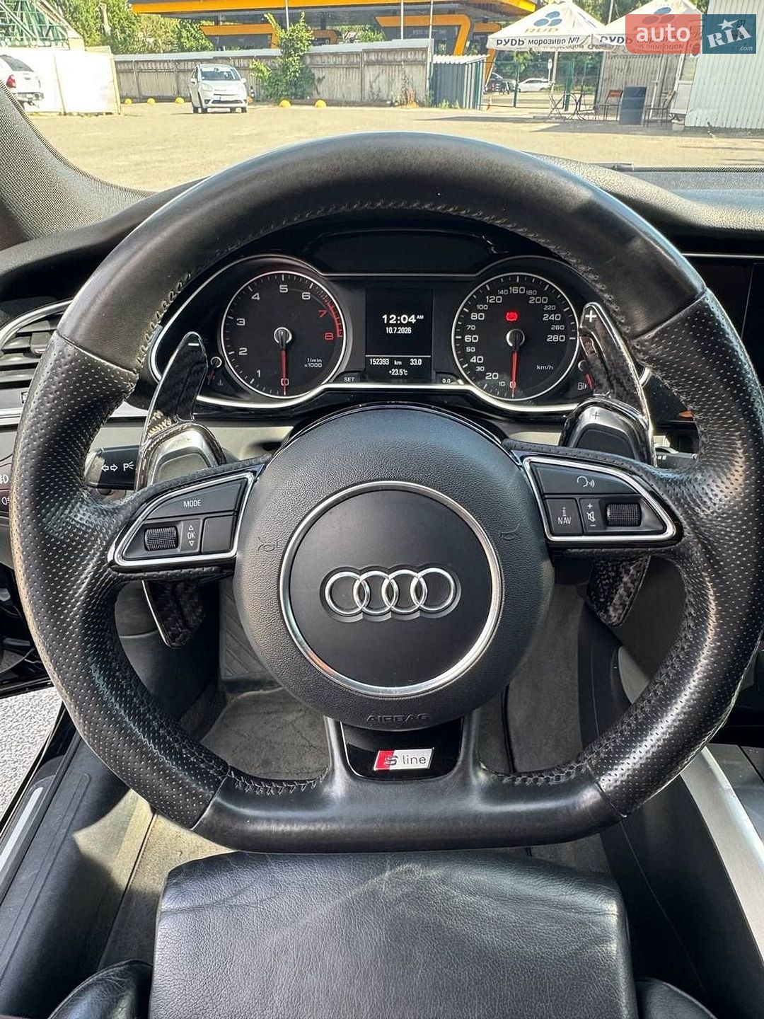 Audi A4 2015 VIN WAUFFCFL2FN046014 фото оголошення 2 з 12