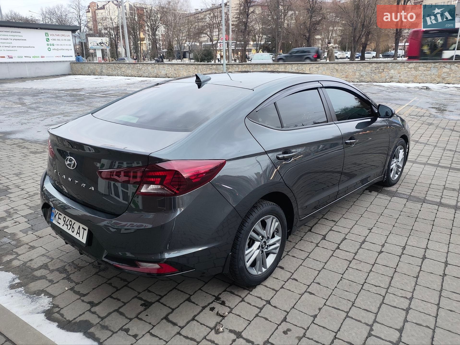 Hyundai Elantra 2019 VIN 5NPD84LF8LH564732 фото оголошення 12 з 15