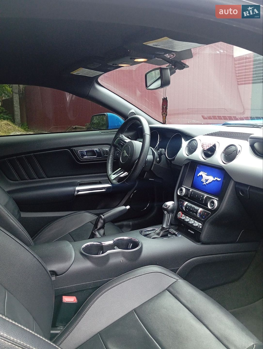 Ford Mustang 2017 VIN 1FA6P8TH2H5294124 фото оголошення 2 з 9