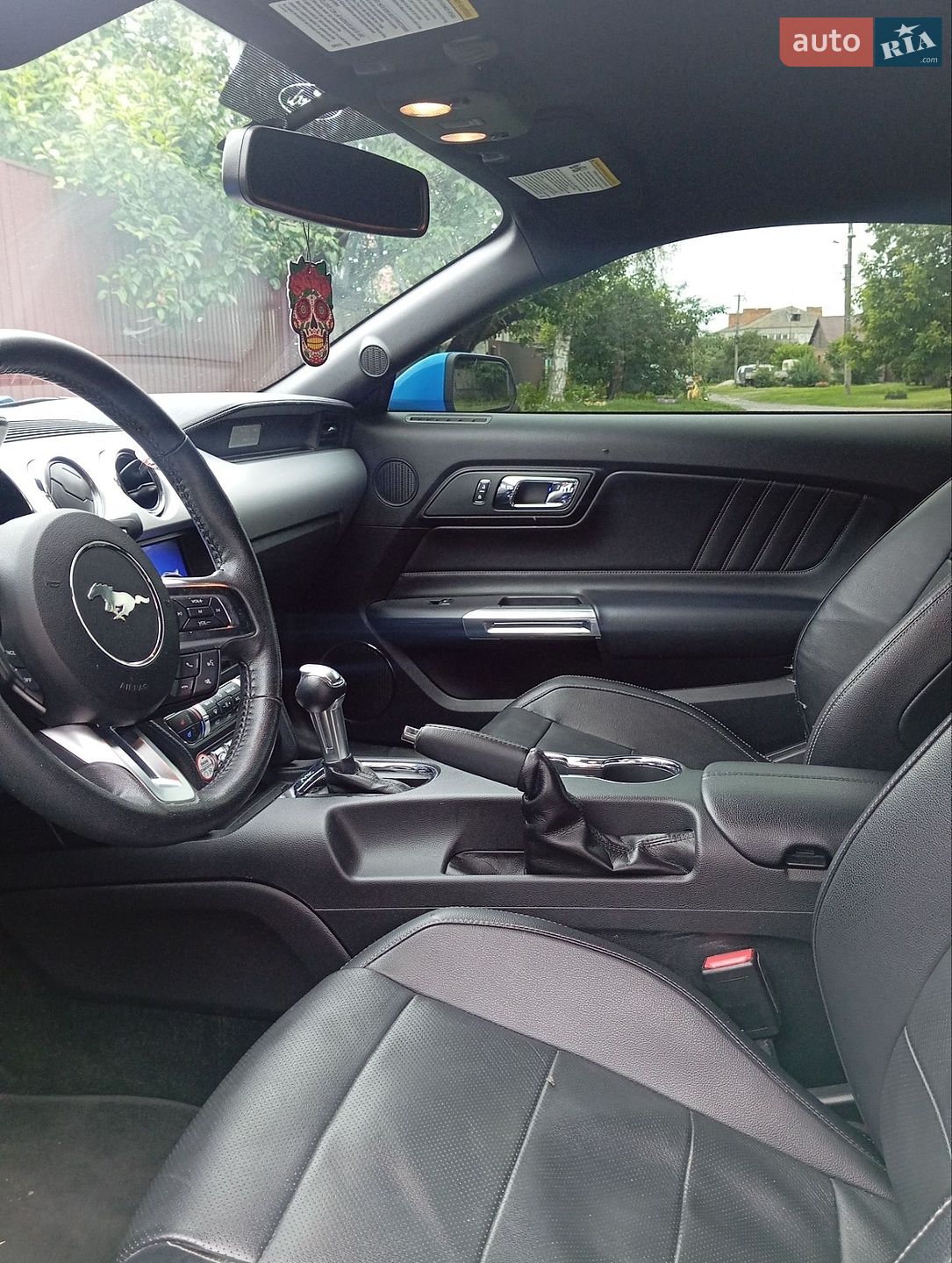 Ford Mustang 2017 VIN 1FA6P8TH2H5294124 фото оголошення 3 з 9