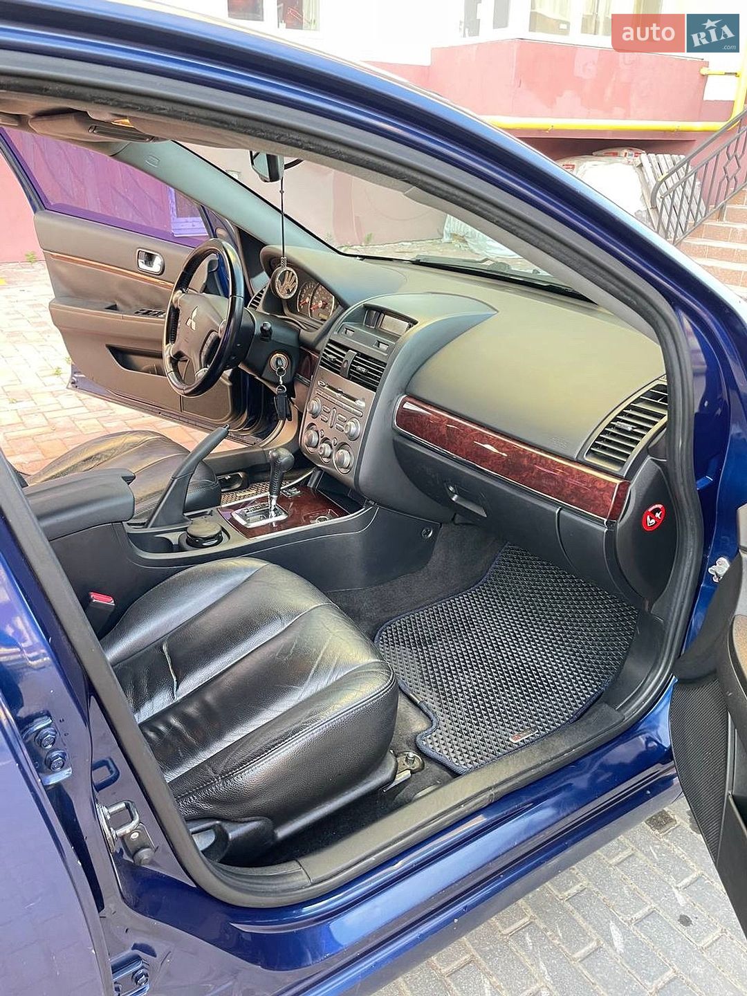 Mitsubishi Galant 2009 VIN 4MBSRDM1A9E706708 фото оголошення 7 з 26