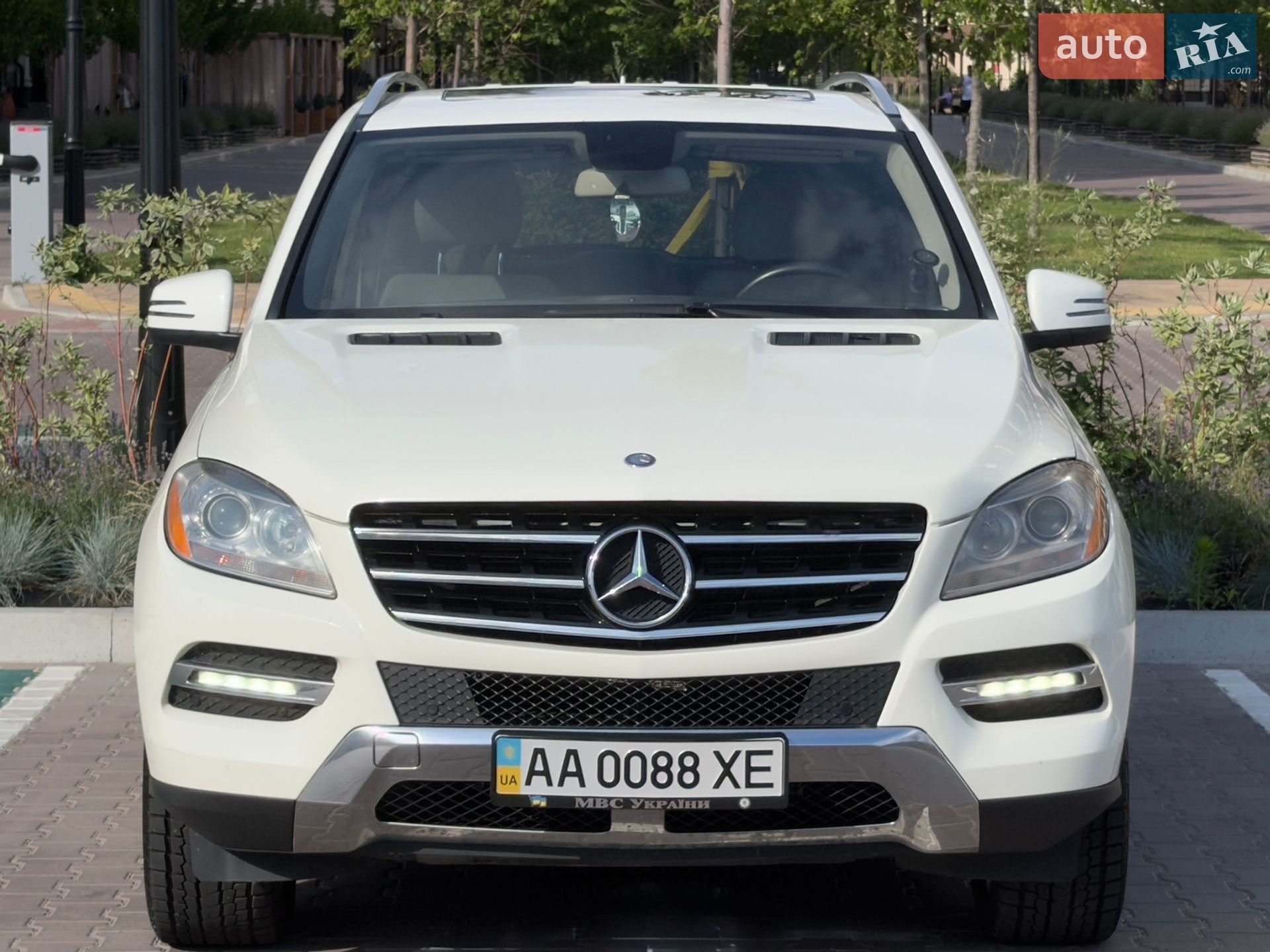 Mercedes-Benz M-Class 2012 VIN 4JGDA5HB8CA022615 фото оголошення 3 з 22