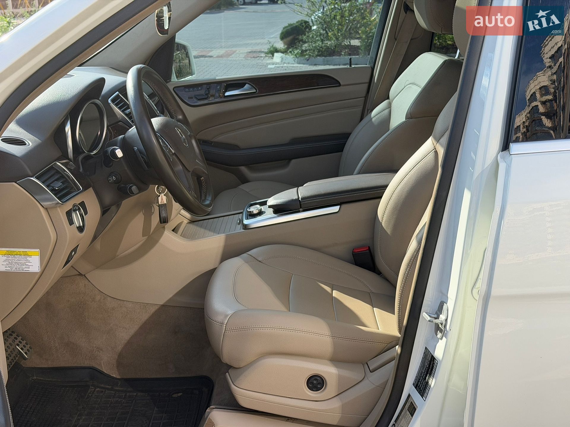 Mercedes-Benz M-Class 2012 VIN 4JGDA5HB8CA022615 фото оголошення 11 з 22