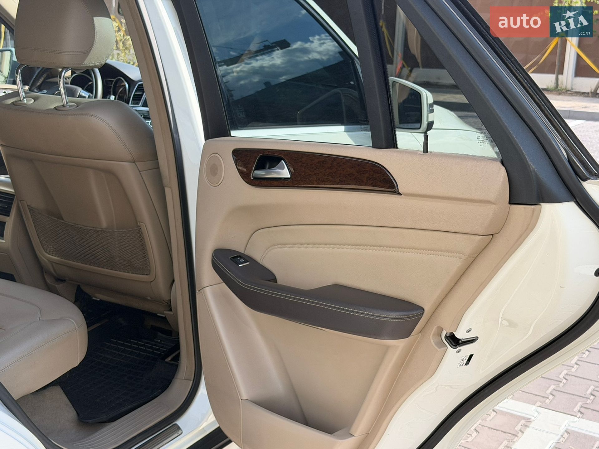 Mercedes-Benz M-Class 2012 VIN 4JGDA5HB8CA022615 фото оголошення 16 з 22