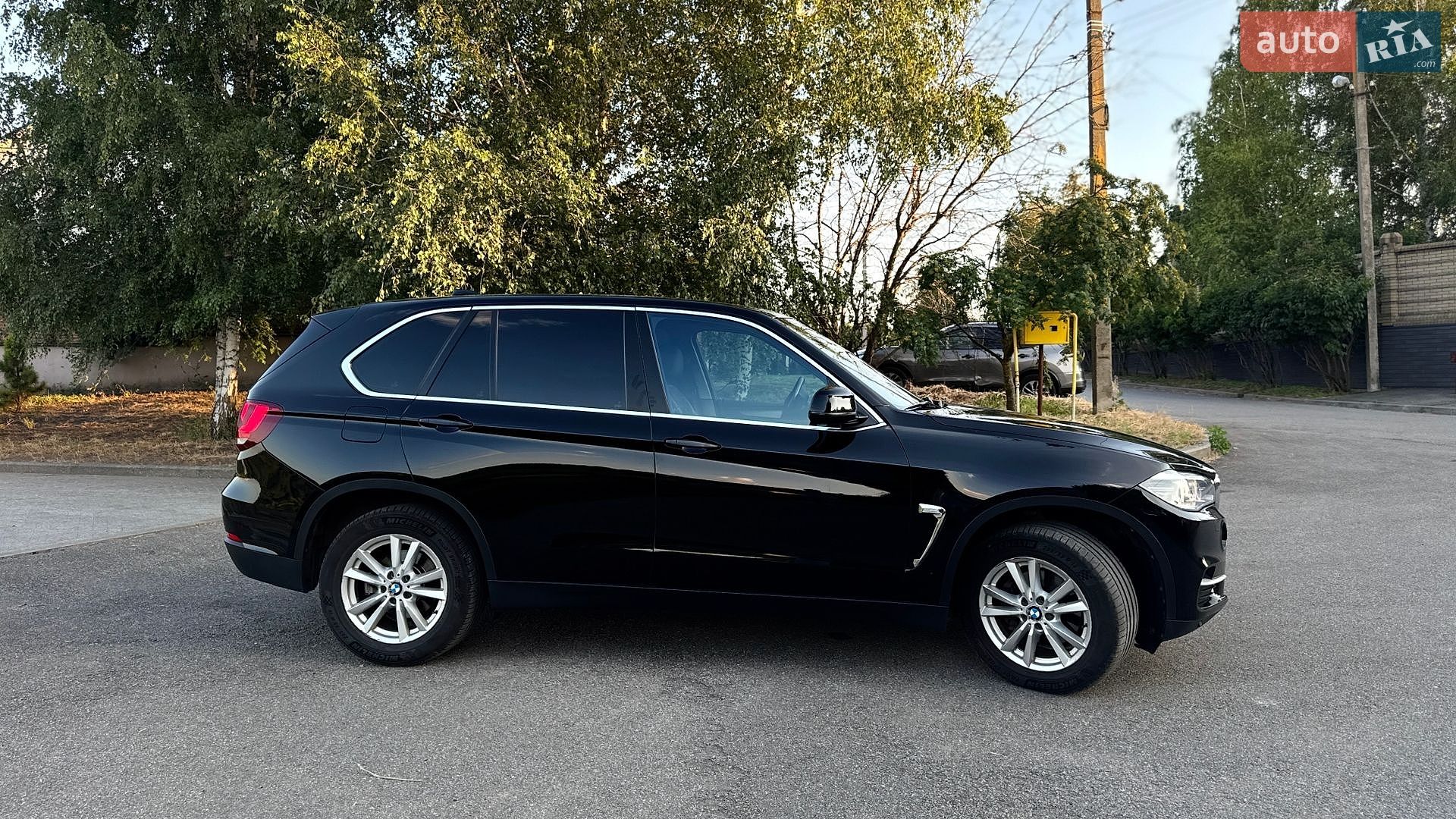 BMW X5 2017 VIN WBALS010800V48489 фото оголошення 4 з 16