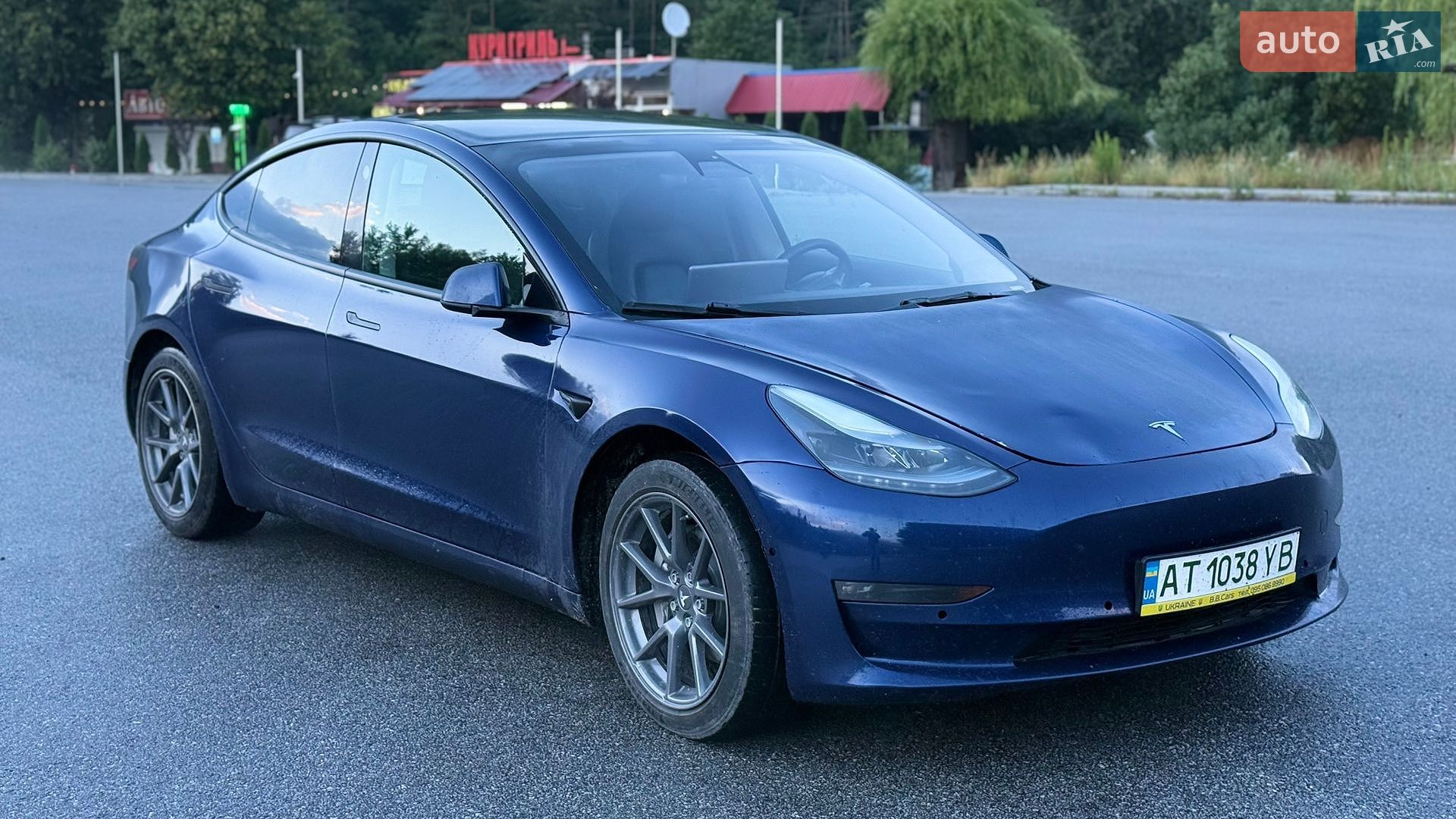 Tesla Model 3 2022 VIN 5YJ3E1EB1NF189698 фото оголошення 2 з 18