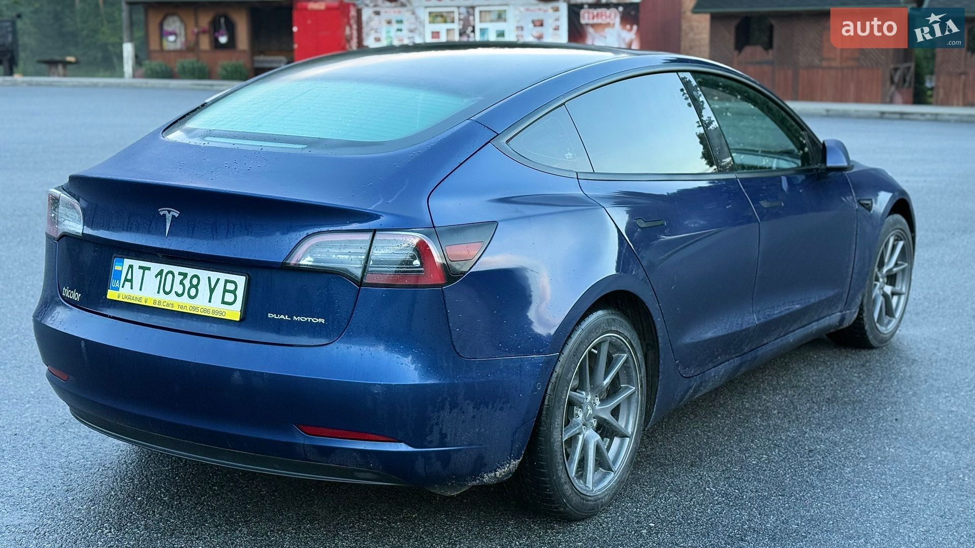 Tesla Model 3 2022 VIN 5YJ3E1EB1NF189698 фото оголошення 6 з 18