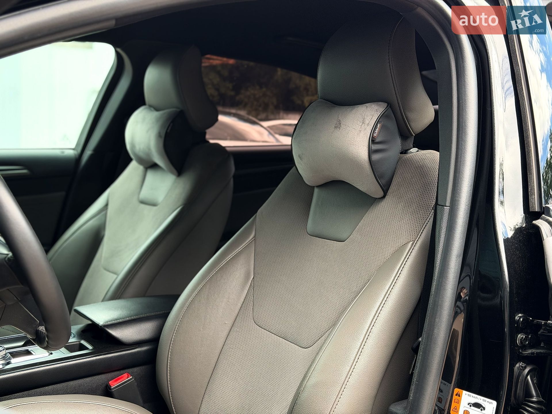 Ford Fusion 2018 VIN 3FA6P0VP3JR193781 фото оголошення 14 з 27