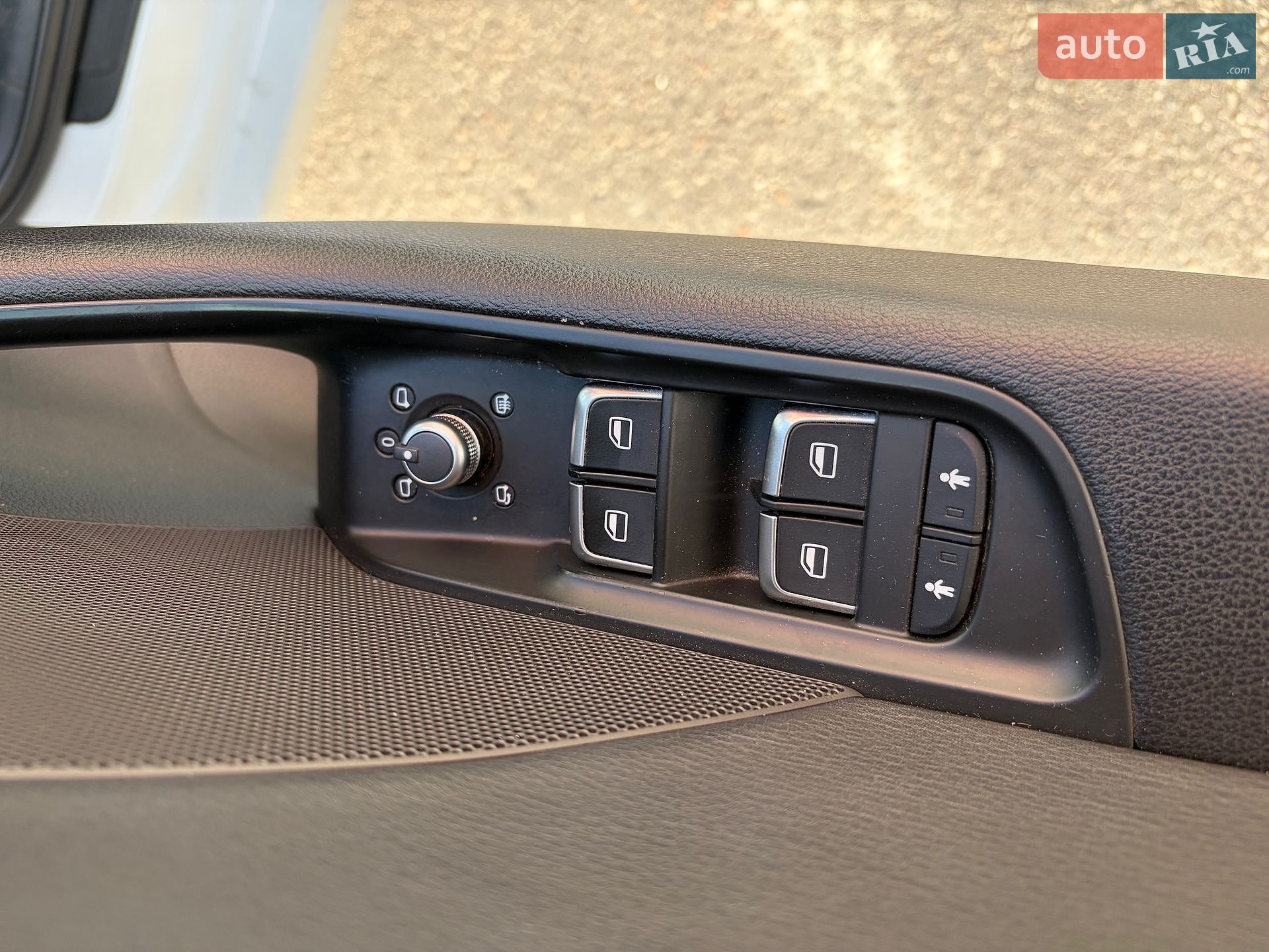 Audi A3 2016 VIN WAUZZZ8V0H1006563 фото оголошення 9 з 15