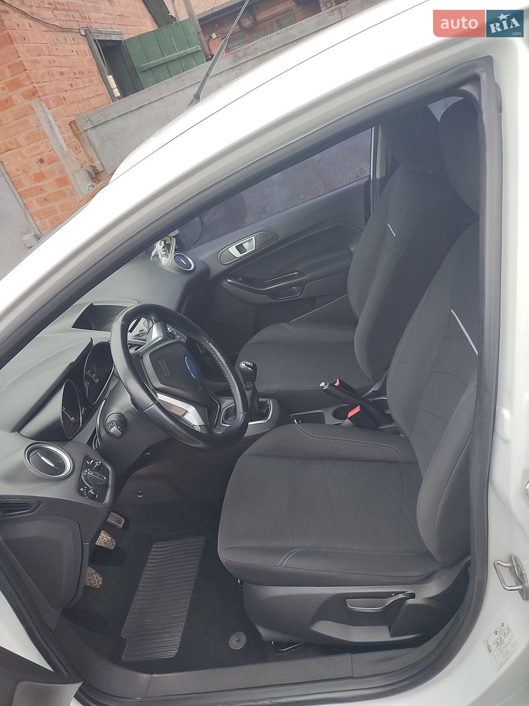 Ford Fiesta 2013 VIN WF0DXXGAKDDB35293 фото оголошення 8 з 14