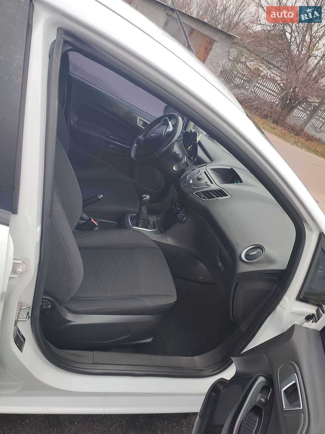 Ford Fiesta 2013 VIN WF0DXXGAKDDB35293 фото оголошення 10 з 14