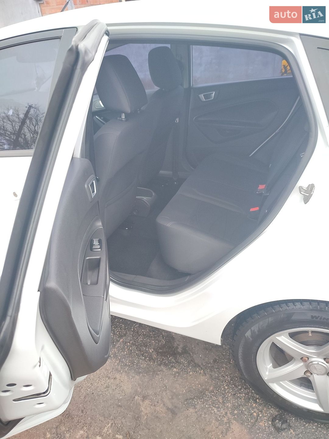Ford Fiesta 2013 VIN WF0DXXGAKDDB35293 фото оголошення 13 з 14