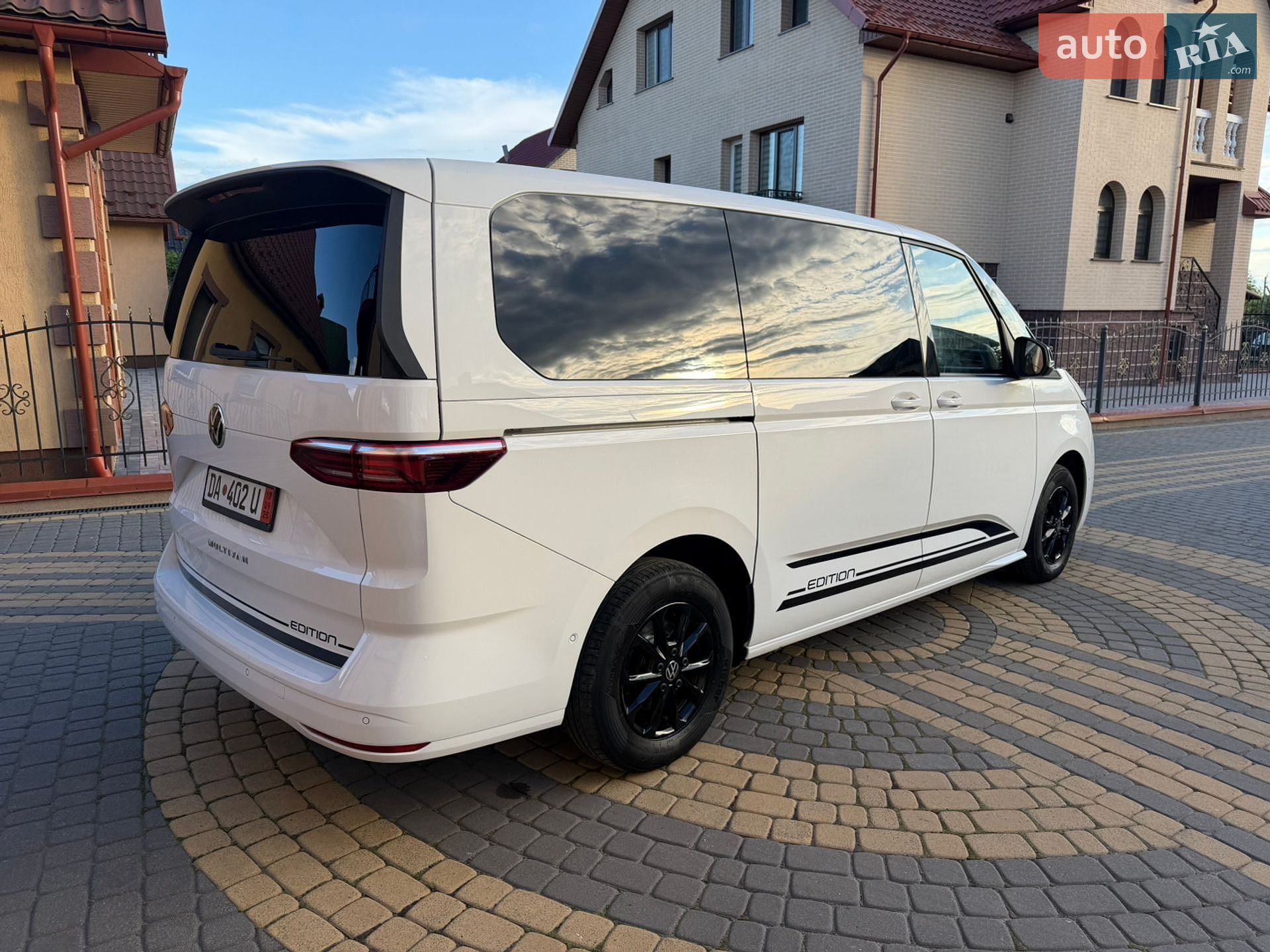 Volkswagen Multivan 2022 VIN WV2ZZZST8PH002925 фото оголошення 5 з 67