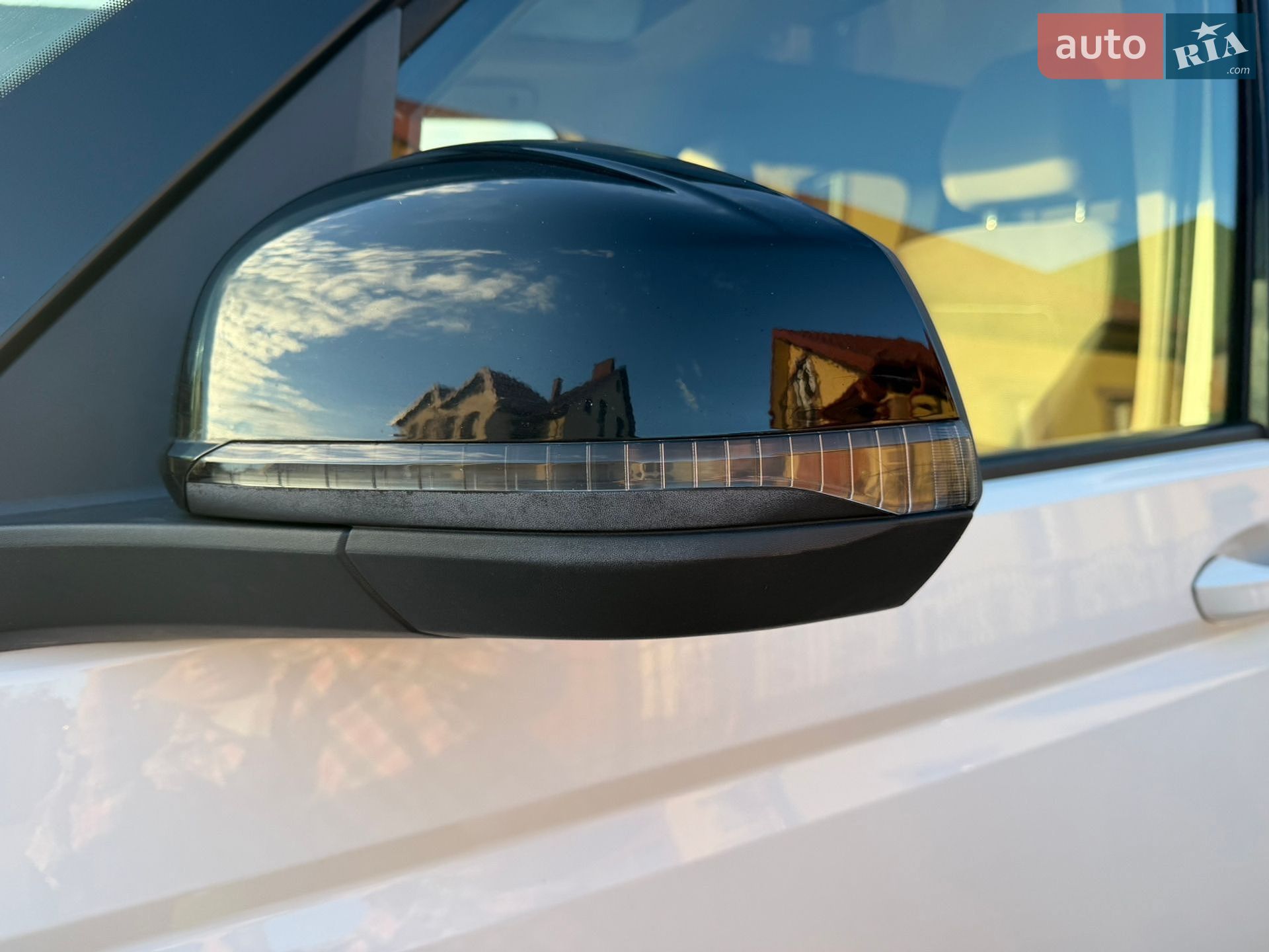 Volkswagen Multivan 2022 VIN WV2ZZZST8PH002925 фото оголошення 17 з 67