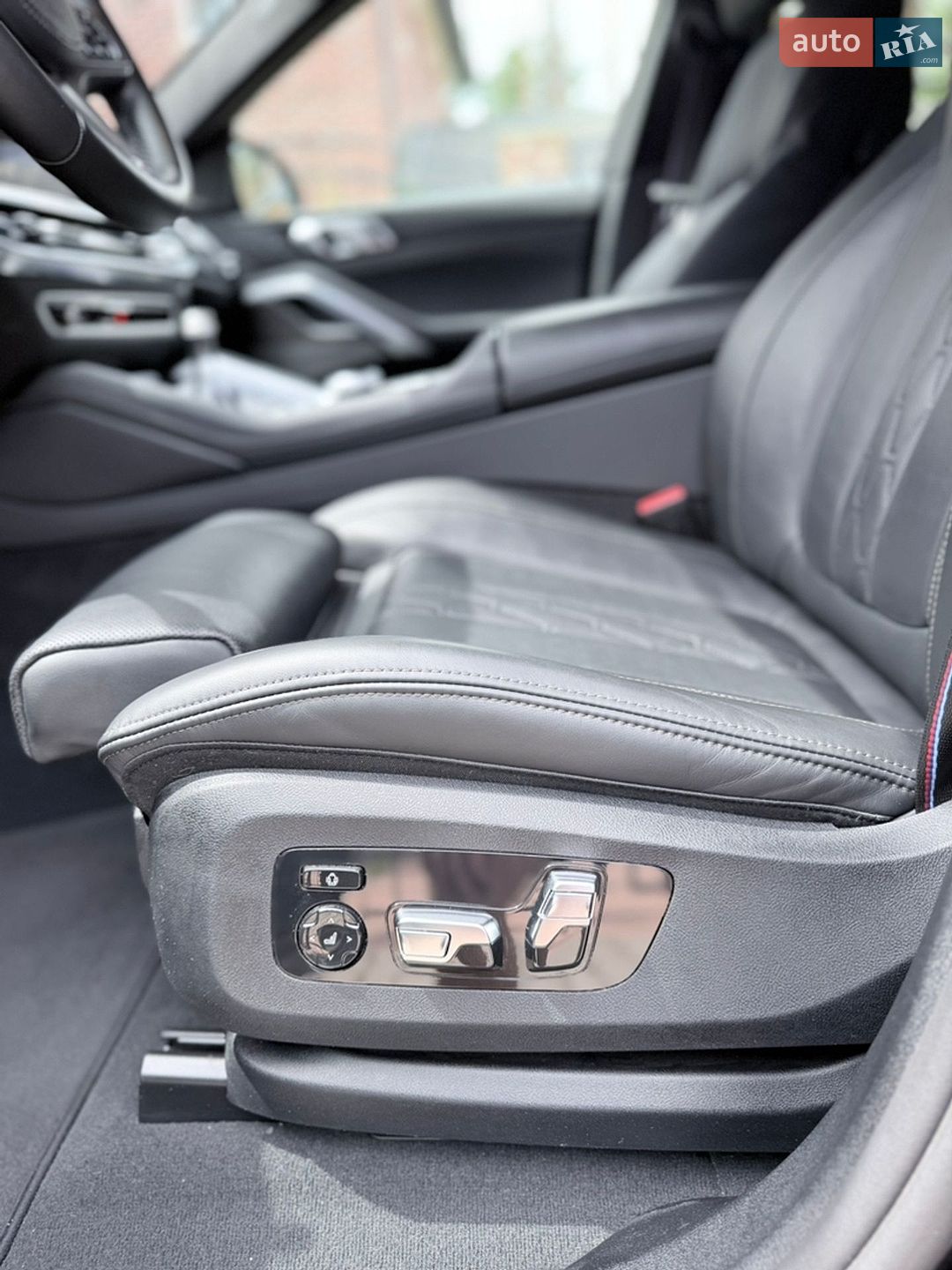 BMW X6 2025 VIN WBA21EY0409056233 фото оголошення 14 з 43