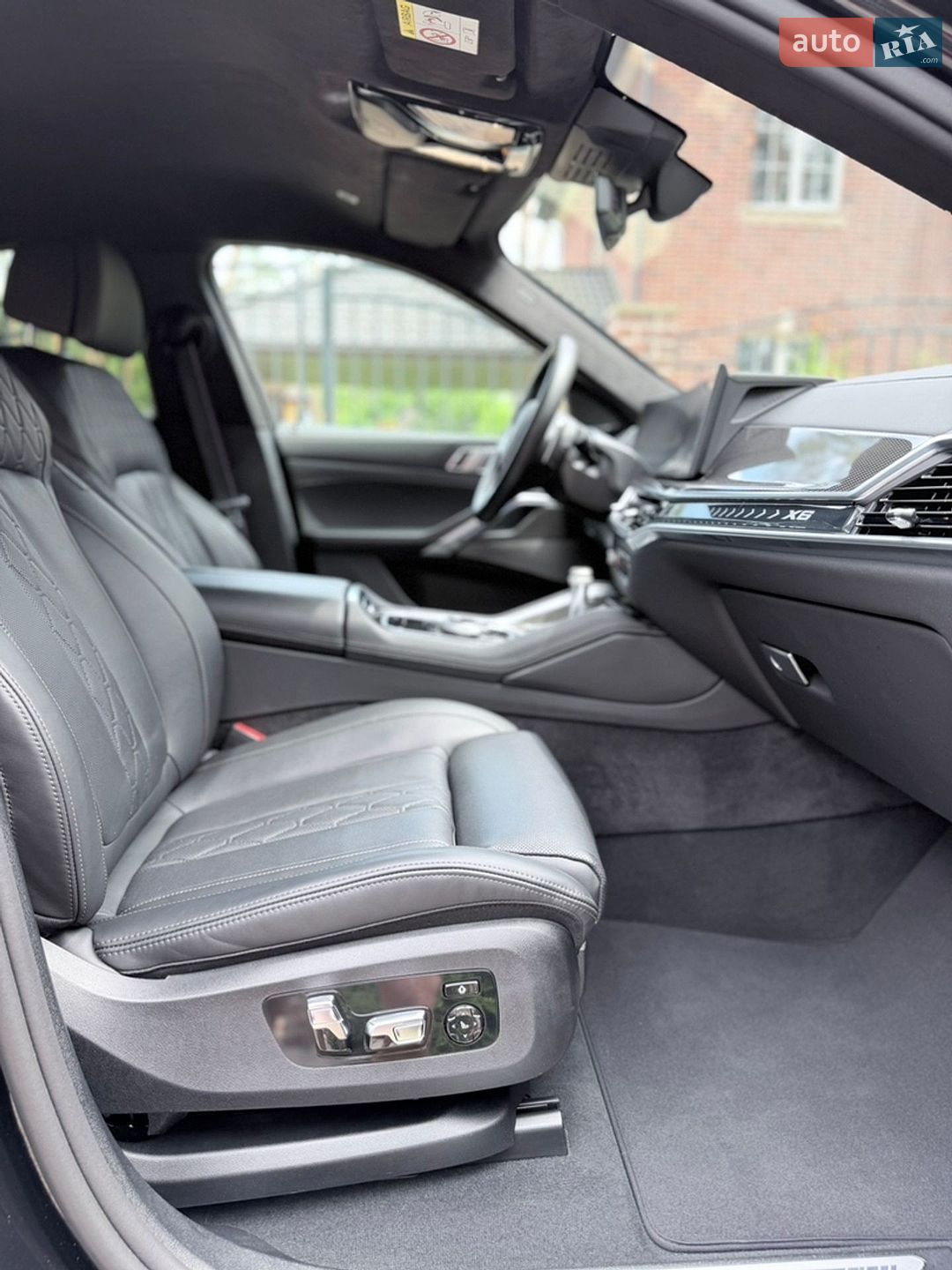 BMW X6 2025 VIN WBA21EY0409056233 фото оголошення 25 з 43