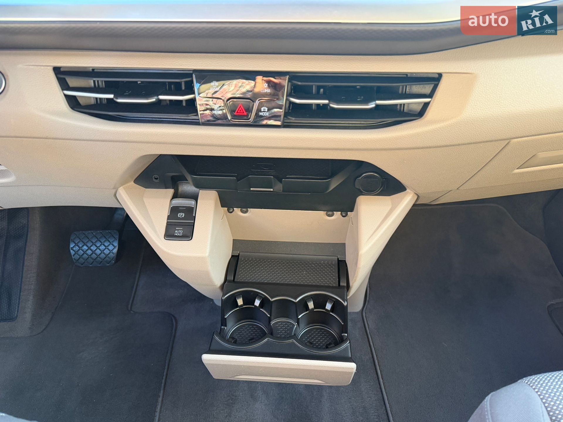 Volkswagen Multivan 2022 VIN WV2ZZZST8PH002925 фото оголошення 46 з 67