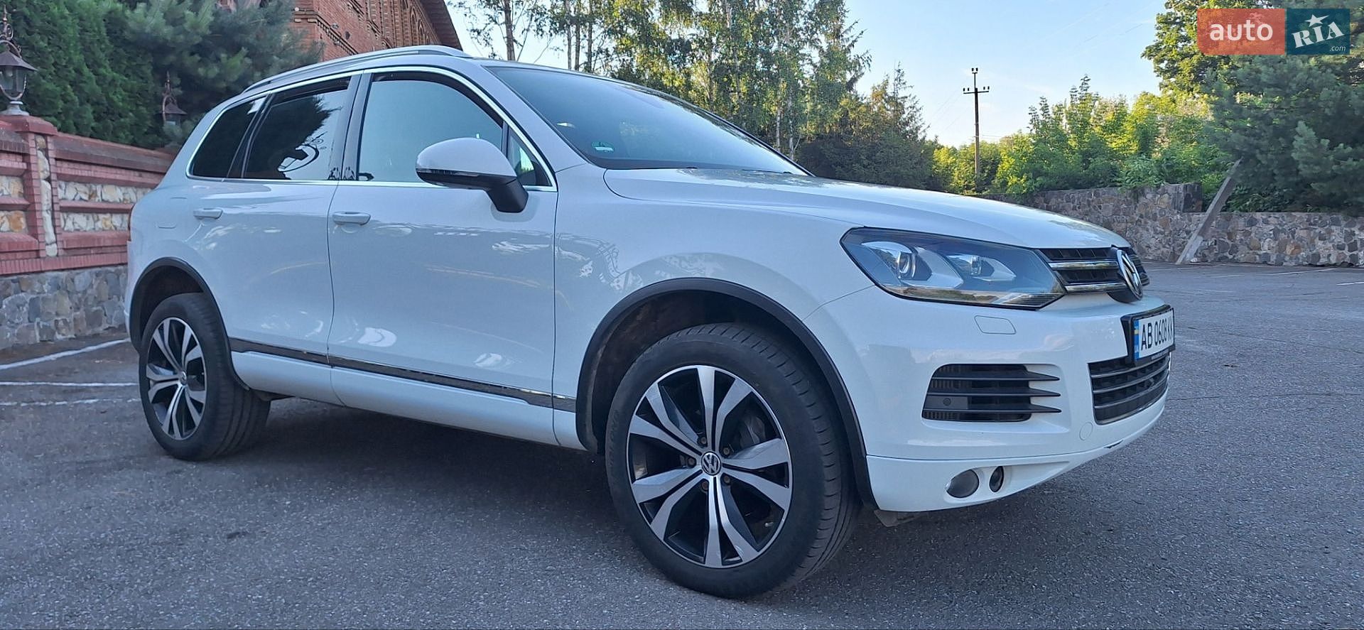 Volkswagen Touareg 2012 VIN WVGZZZ7PZCD049854 фото оголошення 2 з 88