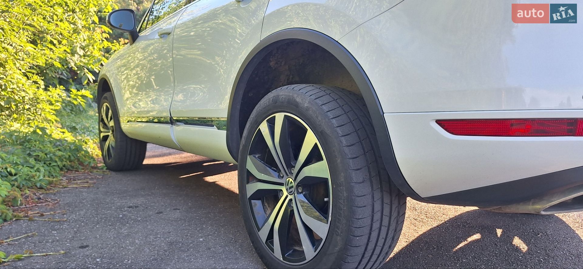 Volkswagen Touareg 2012 VIN WVGZZZ7PZCD049854 фото оголошення 15 з 88