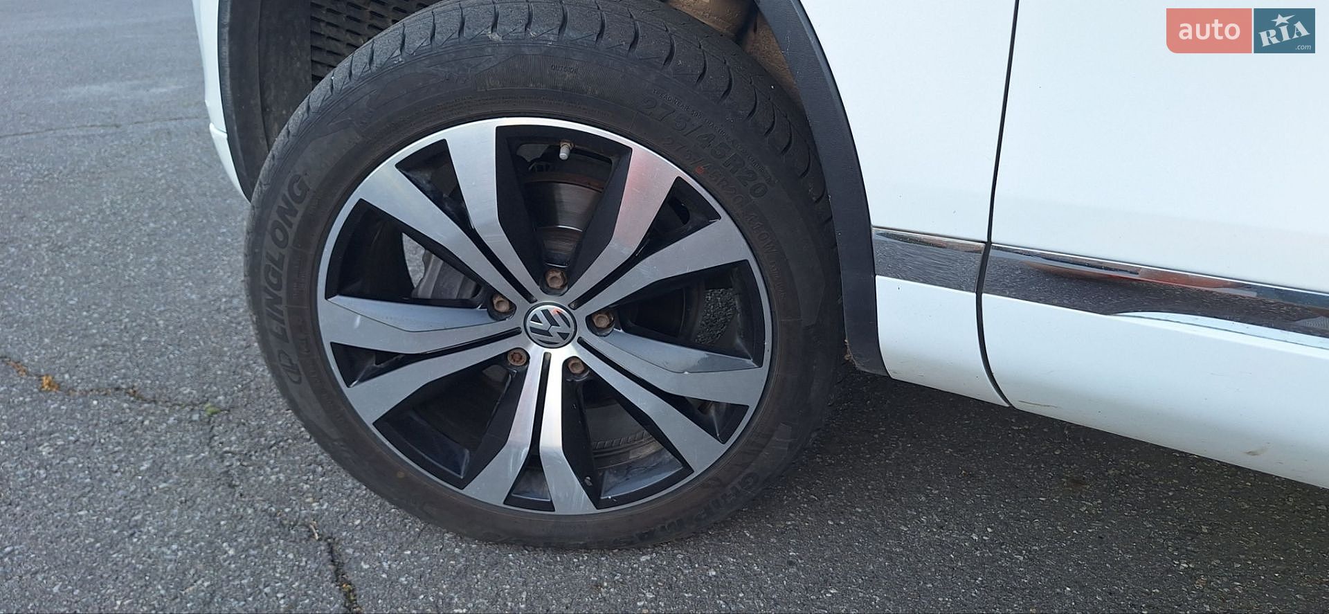 Volkswagen Touareg 2012 VIN WVGZZZ7PZCD049854 фото оголошення 23 з 88