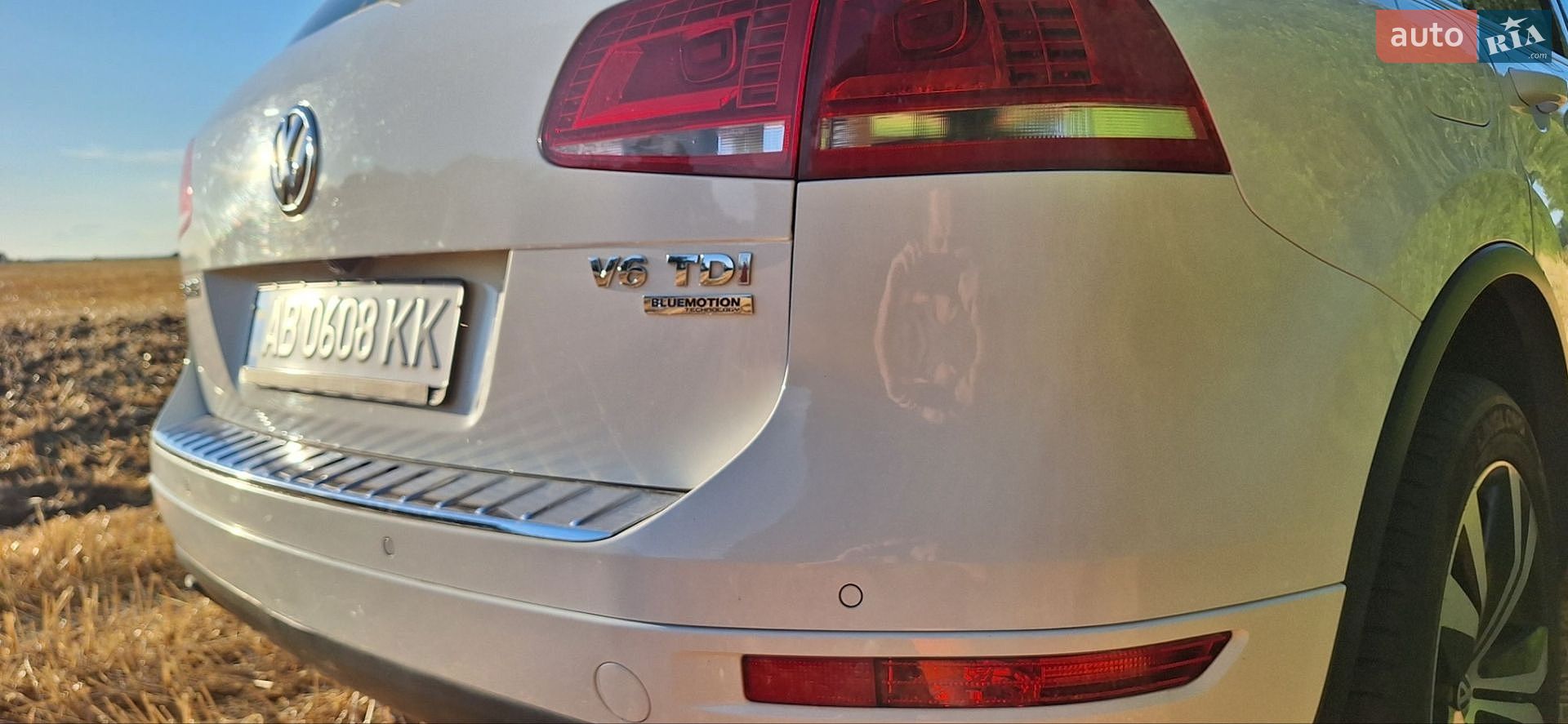 Volkswagen Touareg 2012 VIN WVGZZZ7PZCD049854 фото оголошення 40 з 88