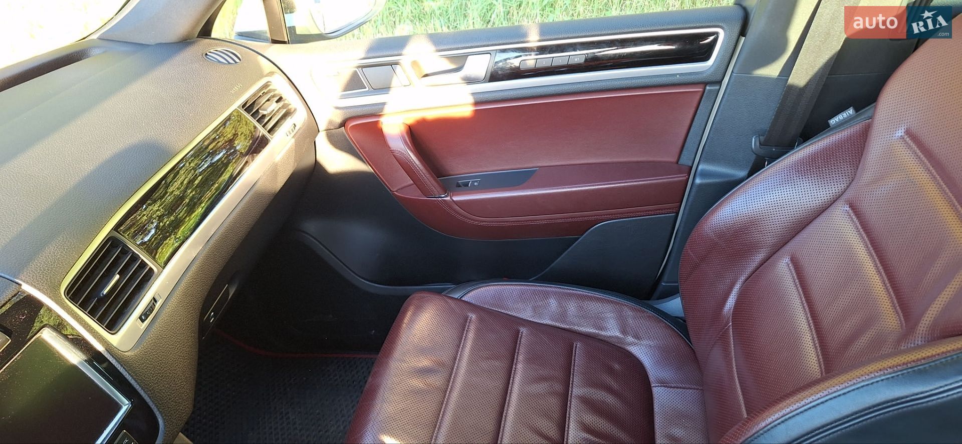Volkswagen Touareg 2012 VIN WVGZZZ7PZCD049854 фото оголошення 57 з 88