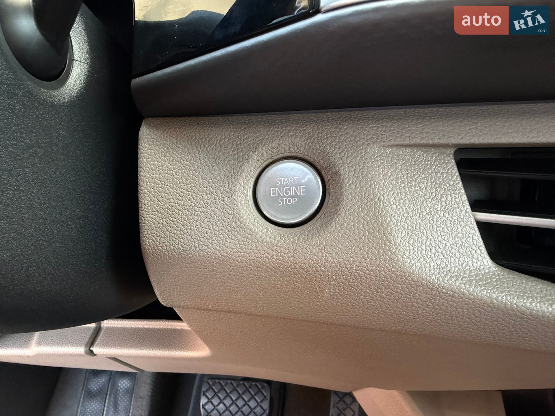 Volkswagen Multivan 2022 VIN WV2ZZZST8PH002925 фото оголошення 55 з 67