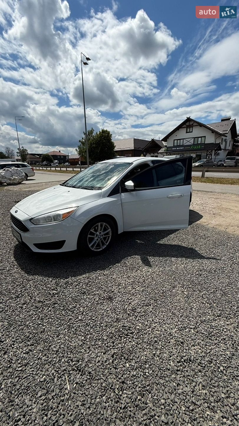 Ford Focus 2017 VIN 1FADP3K2XJL241891 фото оголошення 3 з 14