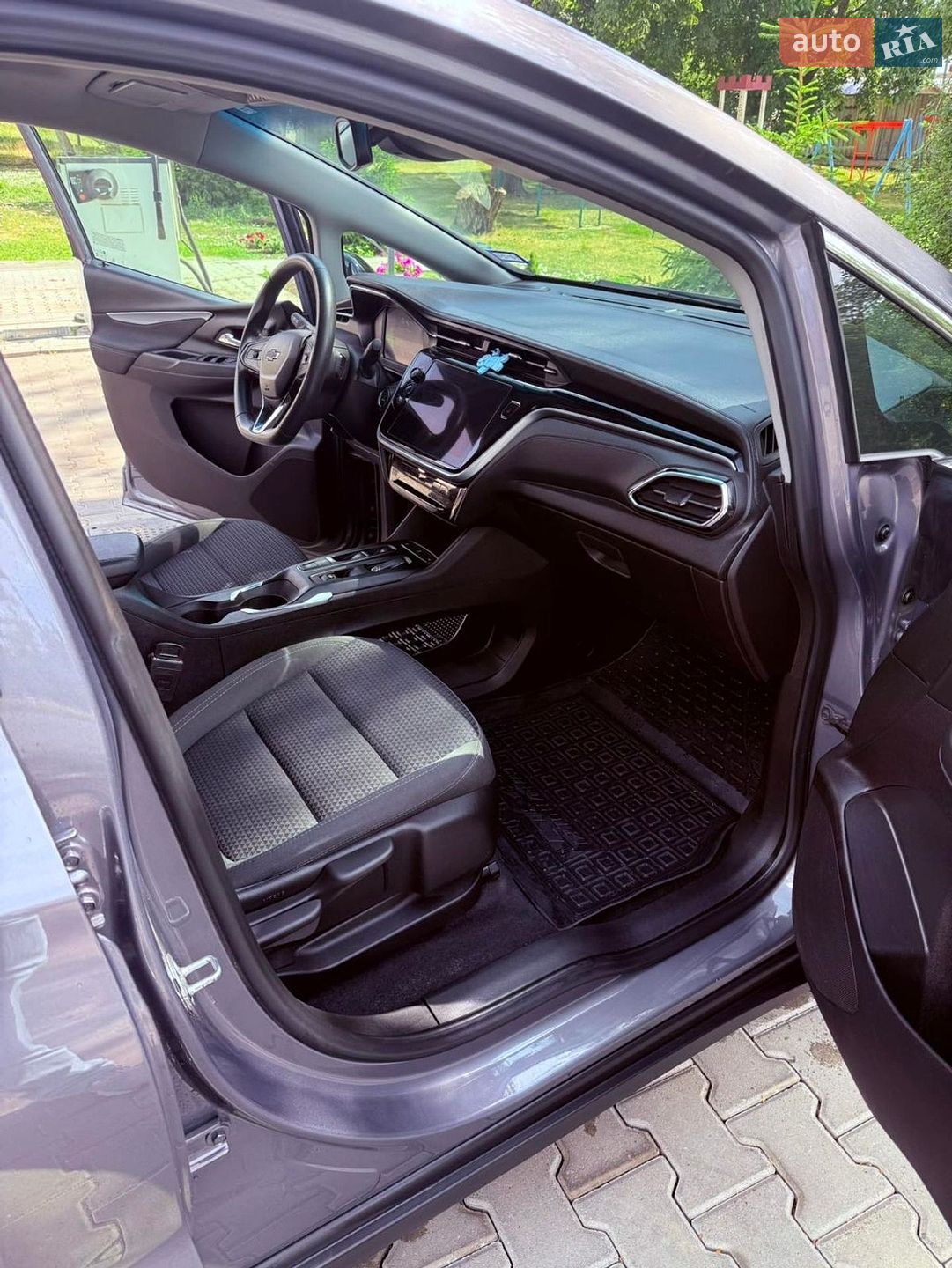 Chevrolet Bolt EV 2022 VIN 1G1FW6S04P4107296 фото оголошення 9 з 30