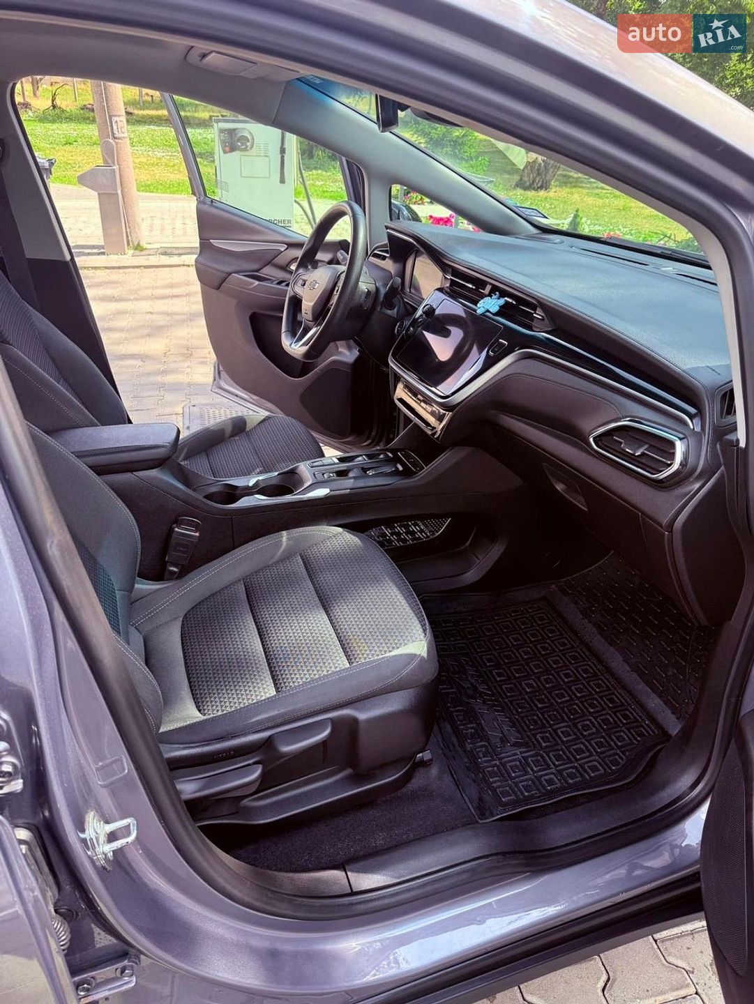 Chevrolet Bolt EV 2022 VIN 1G1FW6S04P4107296 фото оголошення 11 з 30