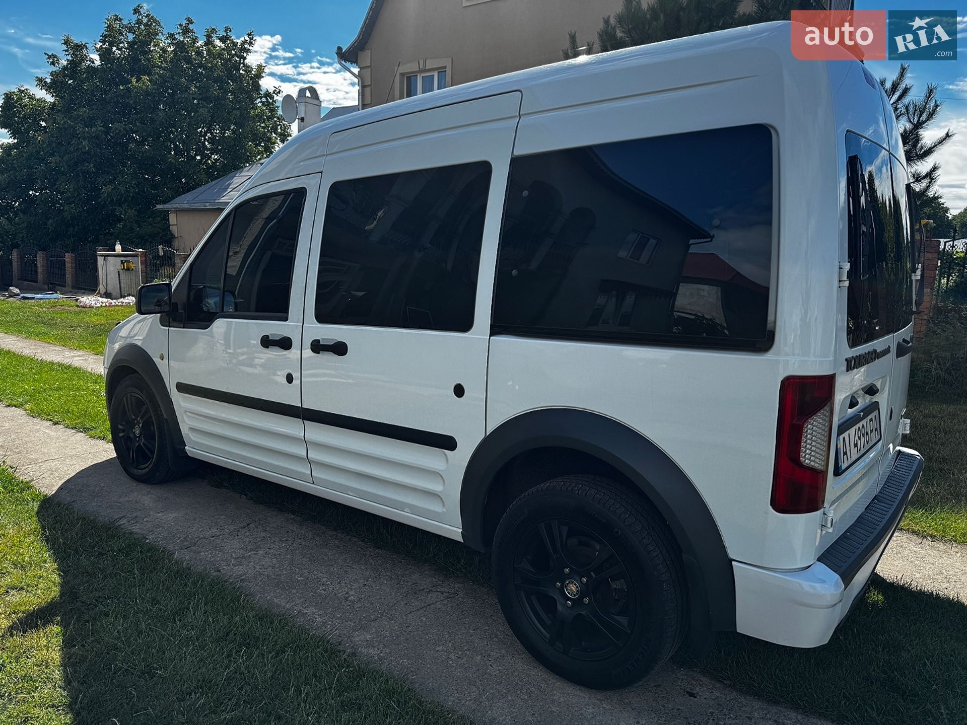 Ford Tourneo Connect 2013 VIN WF0JXXTTPJDU67519 фото оголошення 3 з 22