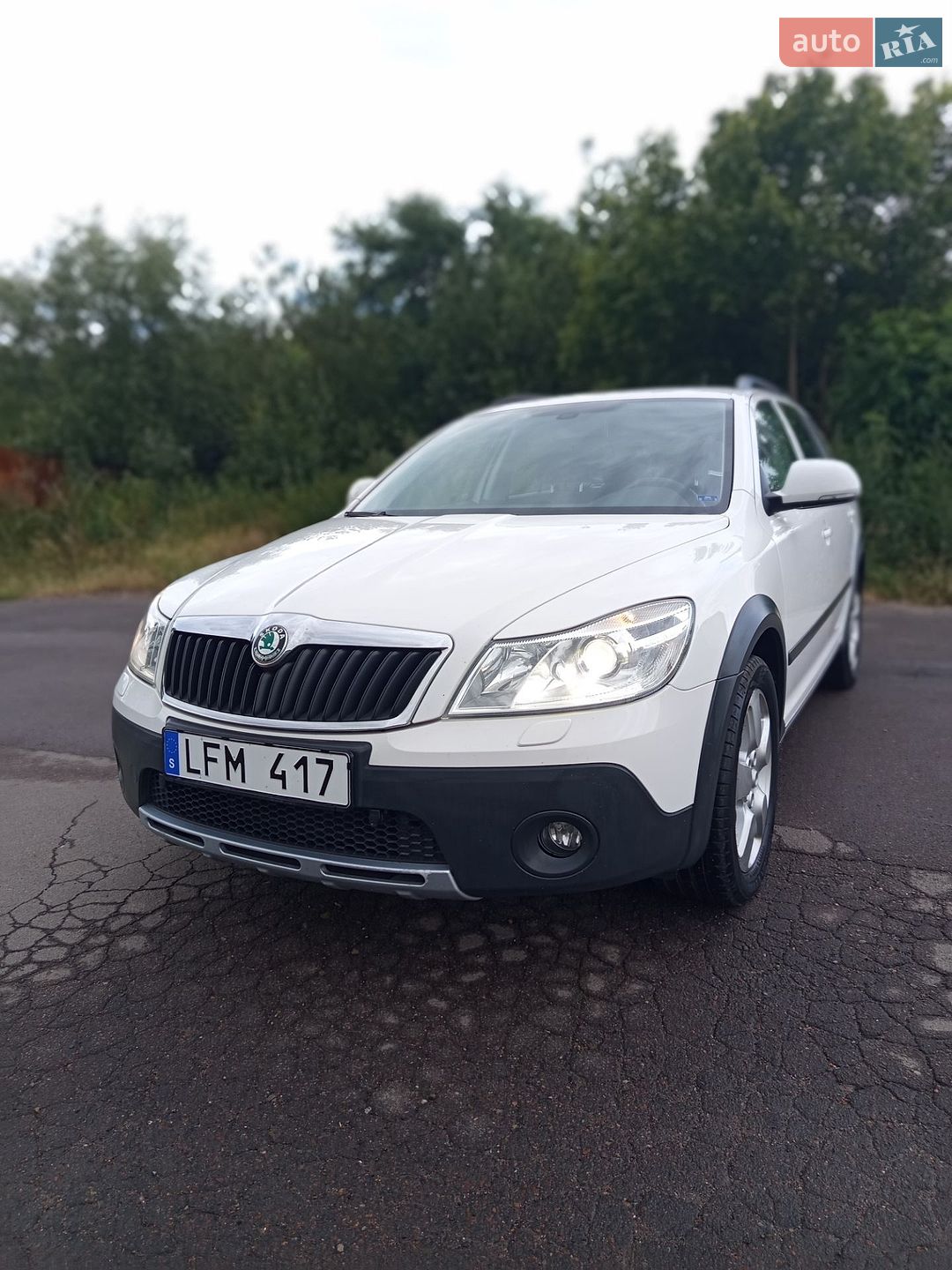 Skoda Octavia Scout 2011 VIN TMBKE61Z2B2131223 фото оголошення 17 з 126