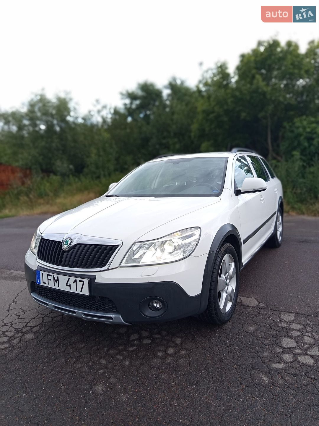 Skoda Octavia Scout 2011 VIN TMBKE61Z2B2131223 фото оголошення 15 з 126