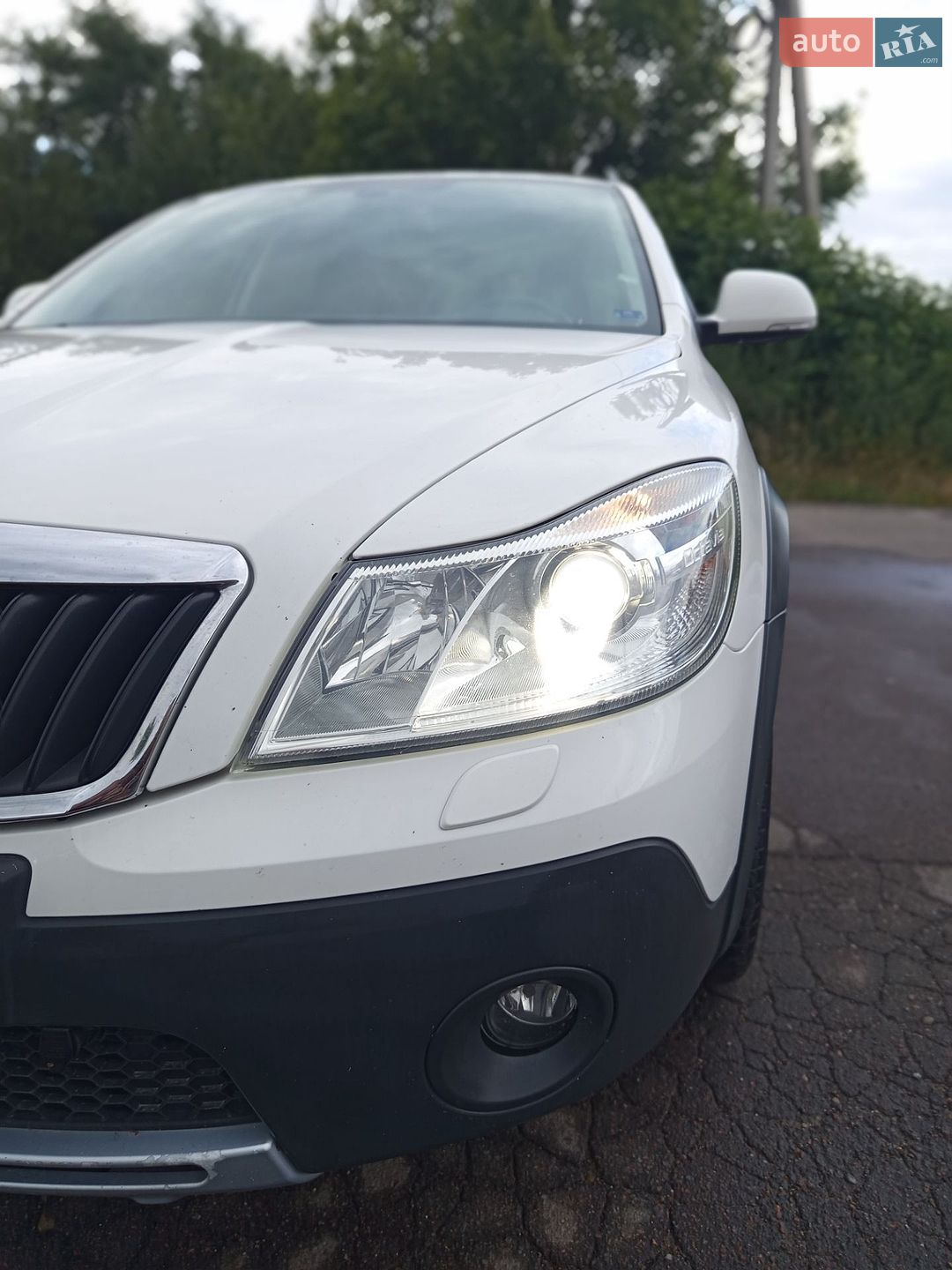 Skoda Octavia Scout 2011 VIN TMBKE61Z2B2131223 фото оголошення 11 з 126