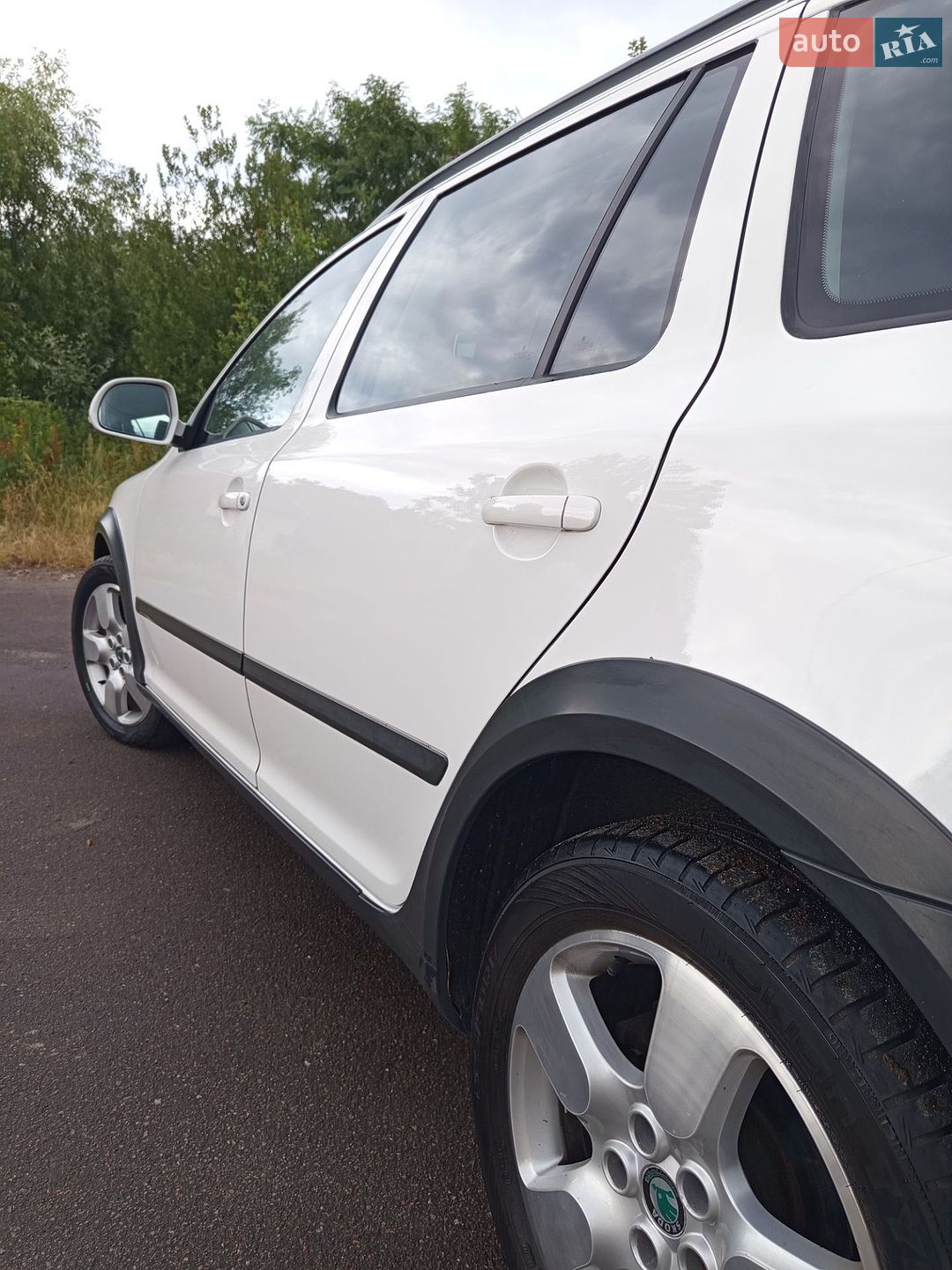 Skoda Octavia Scout 2011 VIN TMBKE61Z2B2131223 фото оголошення 48 з 126