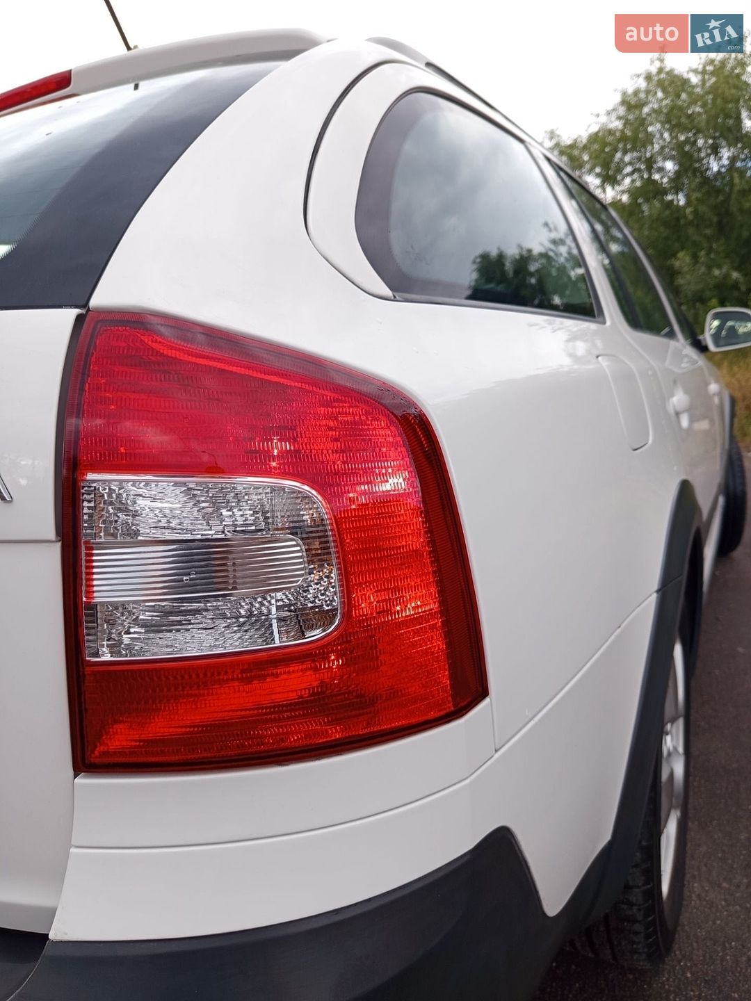 Skoda Octavia Scout 2011 VIN TMBKE61Z2B2131223 фото оголошення 50 з 126