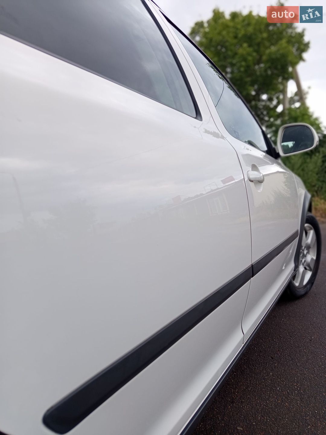 Skoda Octavia Scout 2011 VIN TMBKE61Z2B2131223 фото оголошення 60 з 126
