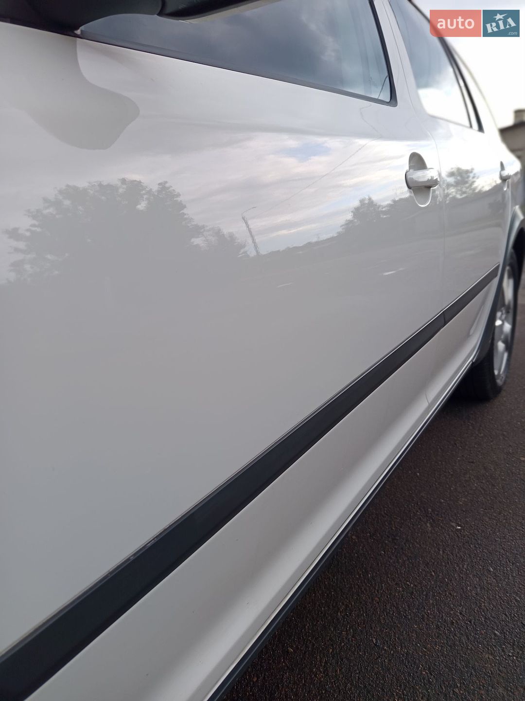 Skoda Octavia Scout 2011 VIN TMBKE61Z2B2131223 фото оголошення 62 з 126