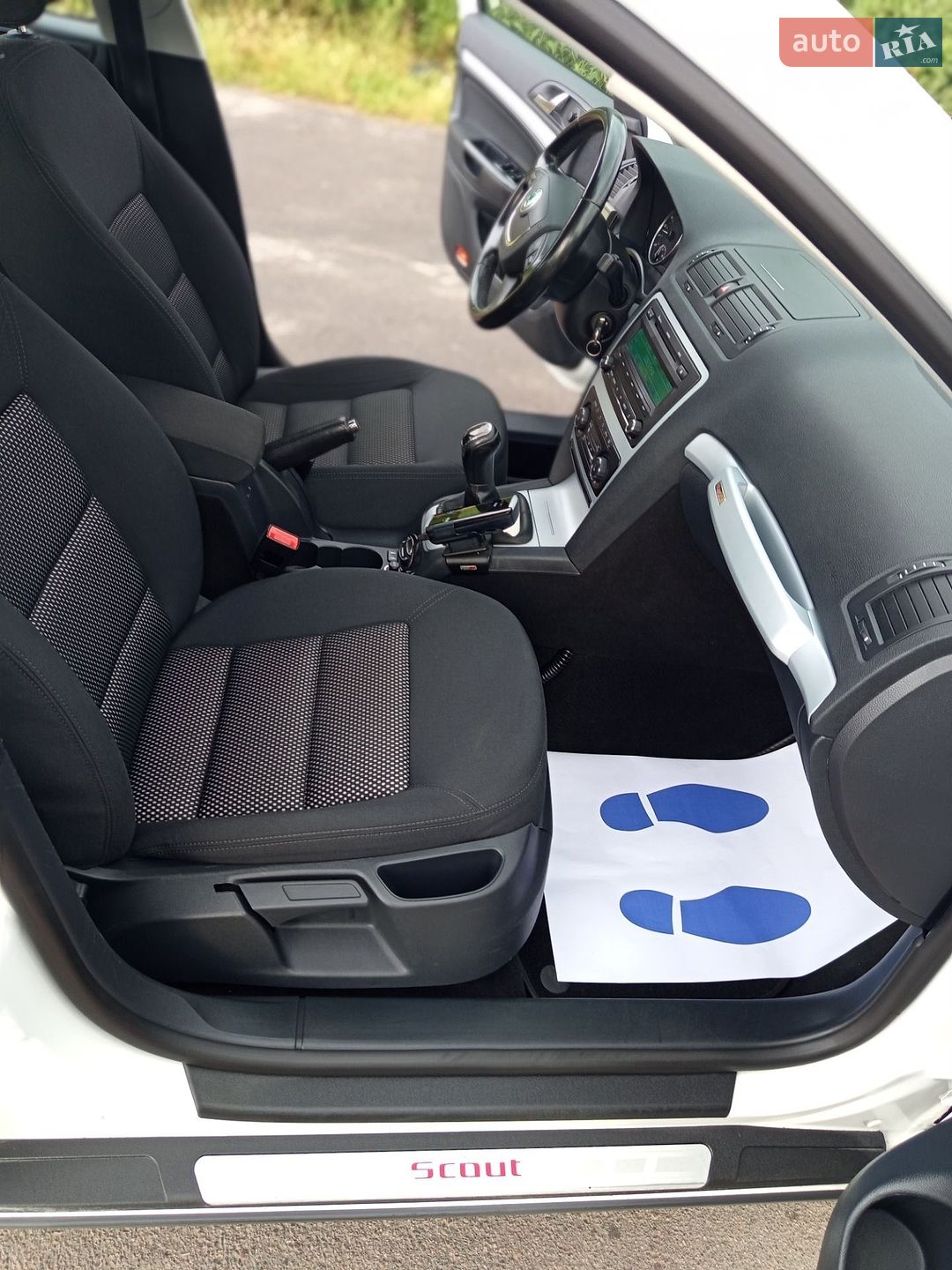 Skoda Octavia Scout 2011 VIN TMBKE61Z2B2131223 фото оголошення 97 з 126