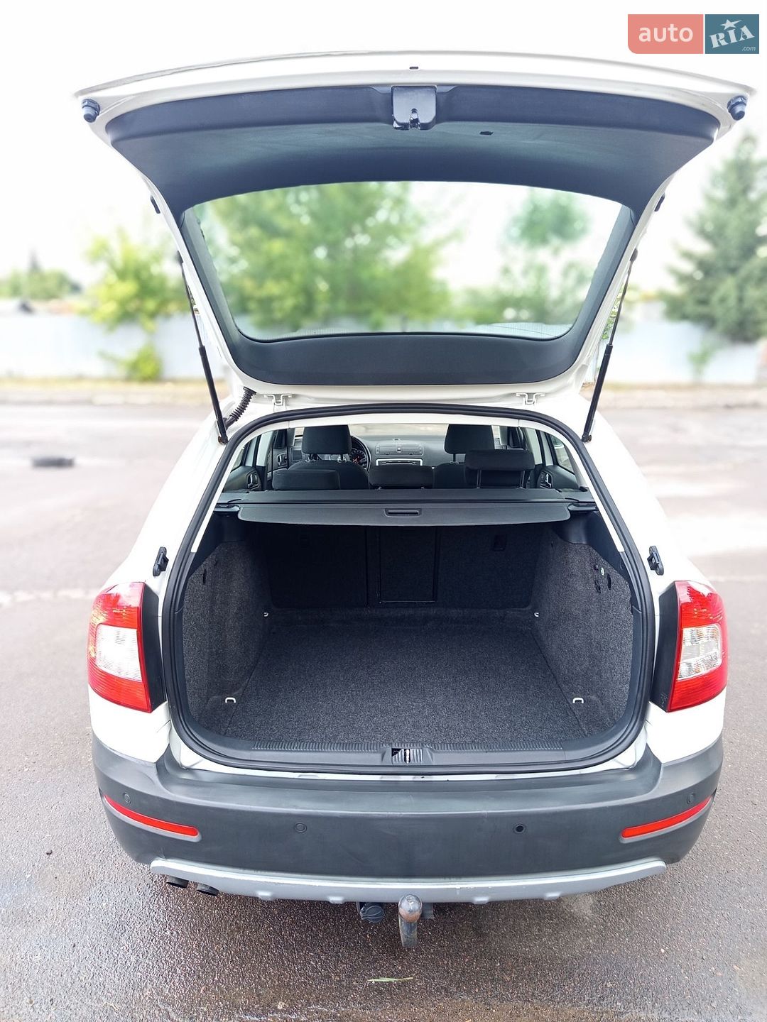 Skoda Octavia Scout 2011 VIN TMBKE61Z2B2131223 фото оголошення 115 з 126