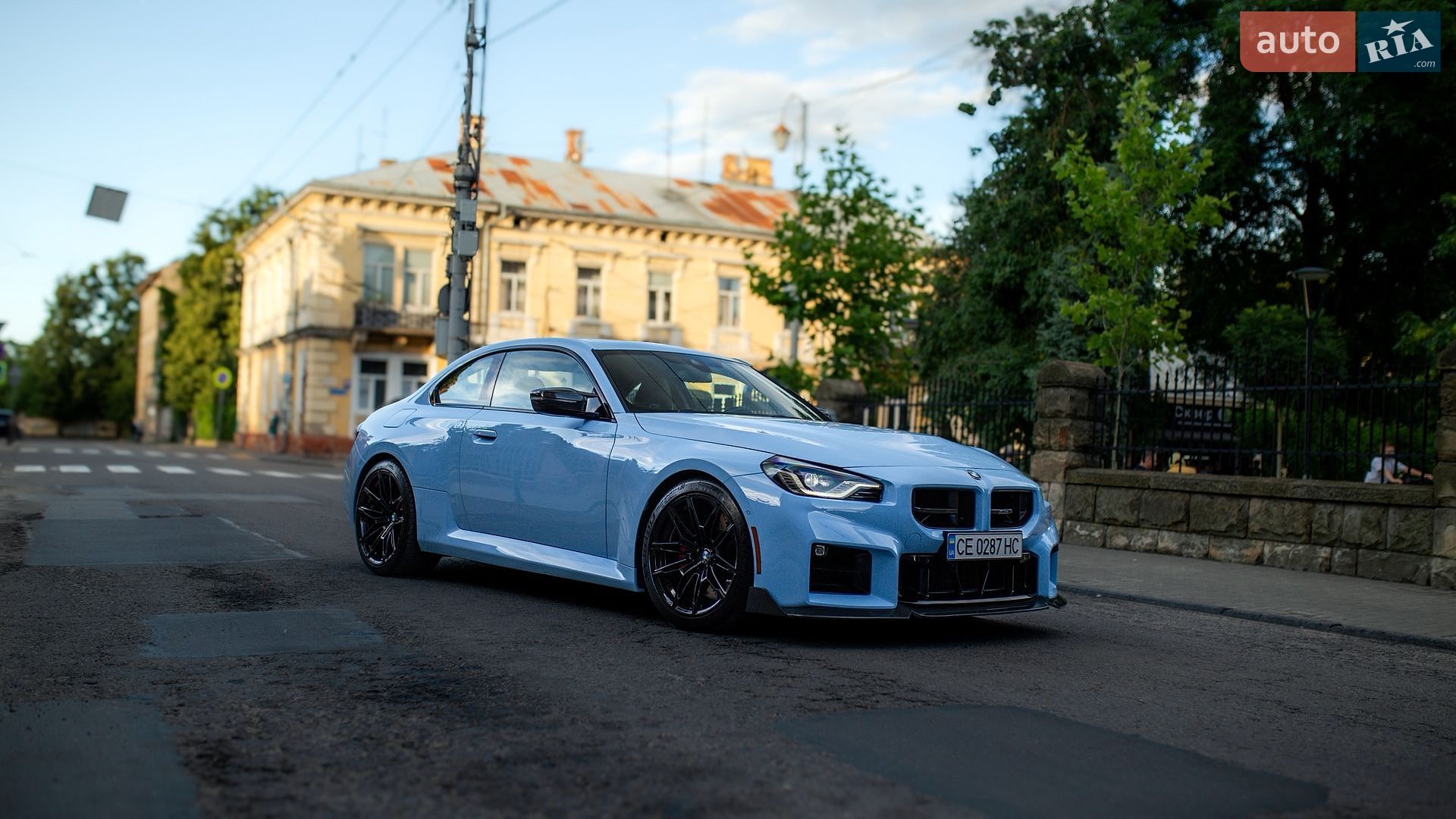 BMW M2 2023 VIN 3MF13DM09R8E01642 фото оголошення 4 з 68