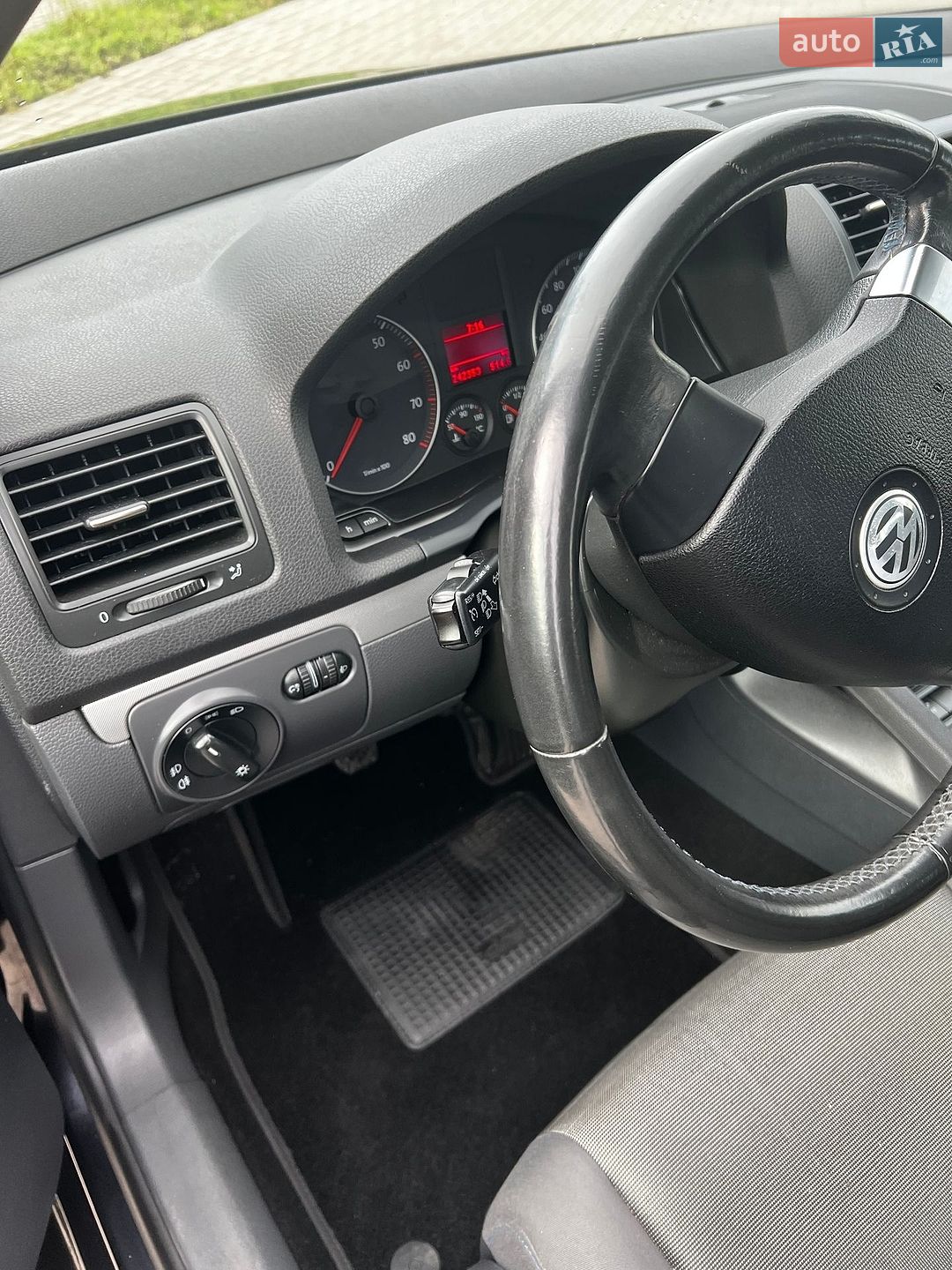 Volkswagen Golf 2007 VIN WVWZZZ1KZ8W025019 фото оголошення 8 з 15