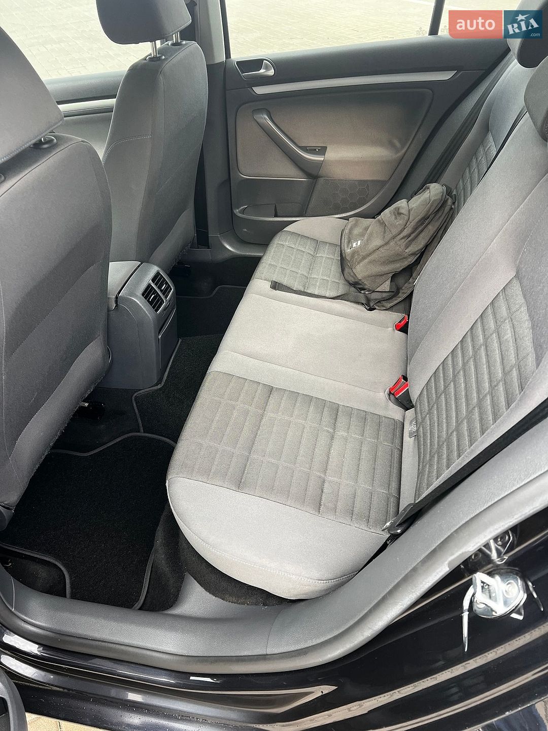 Volkswagen Golf 2007 VIN WVWZZZ1KZ8W025019 фото оголошення 10 з 15