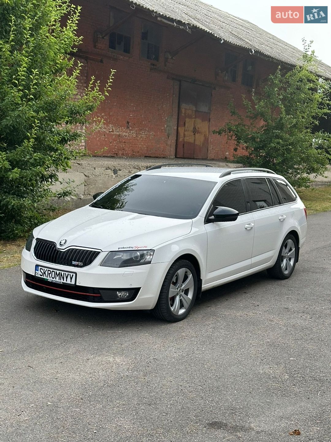 Skoda Octavia 2015 VIN TMBJJ7NE7G0118698 фото оголошення 3 з 8