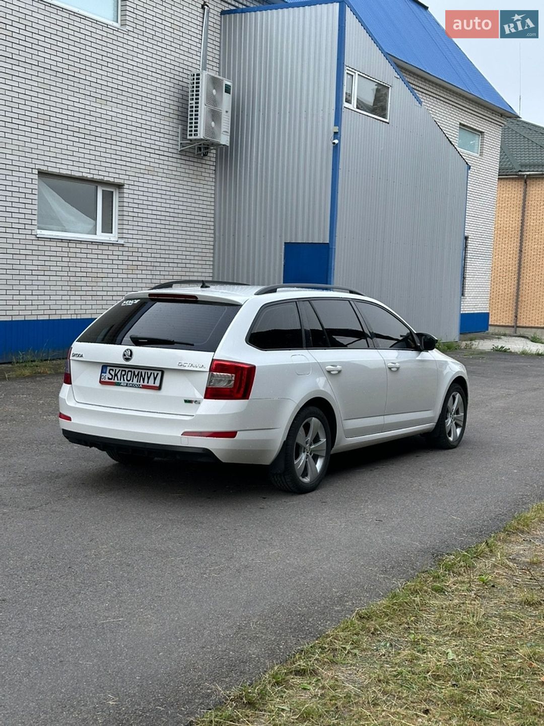 Skoda Octavia 2015 VIN TMBJJ7NE7G0118698 фото оголошення 6 з 8