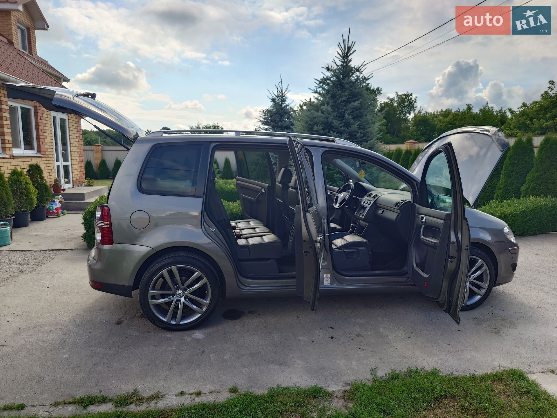 Volkswagen Touran 2008 VIN WVGZZZ1TZ8W114103 фото оголошення 30 з 53