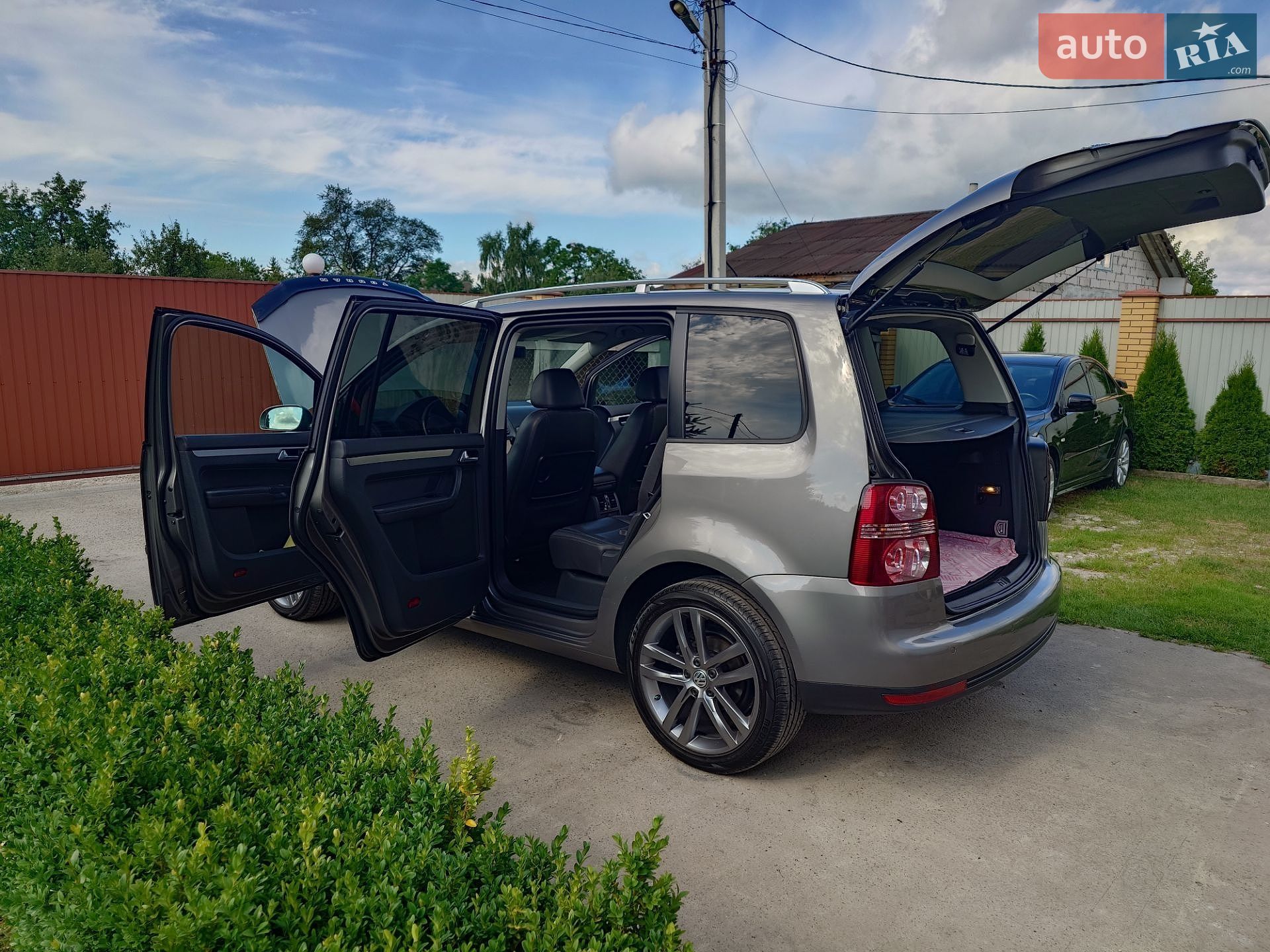 Volkswagen Touran 2008 VIN WVGZZZ1TZ8W114103 фото оголошення 31 з 53