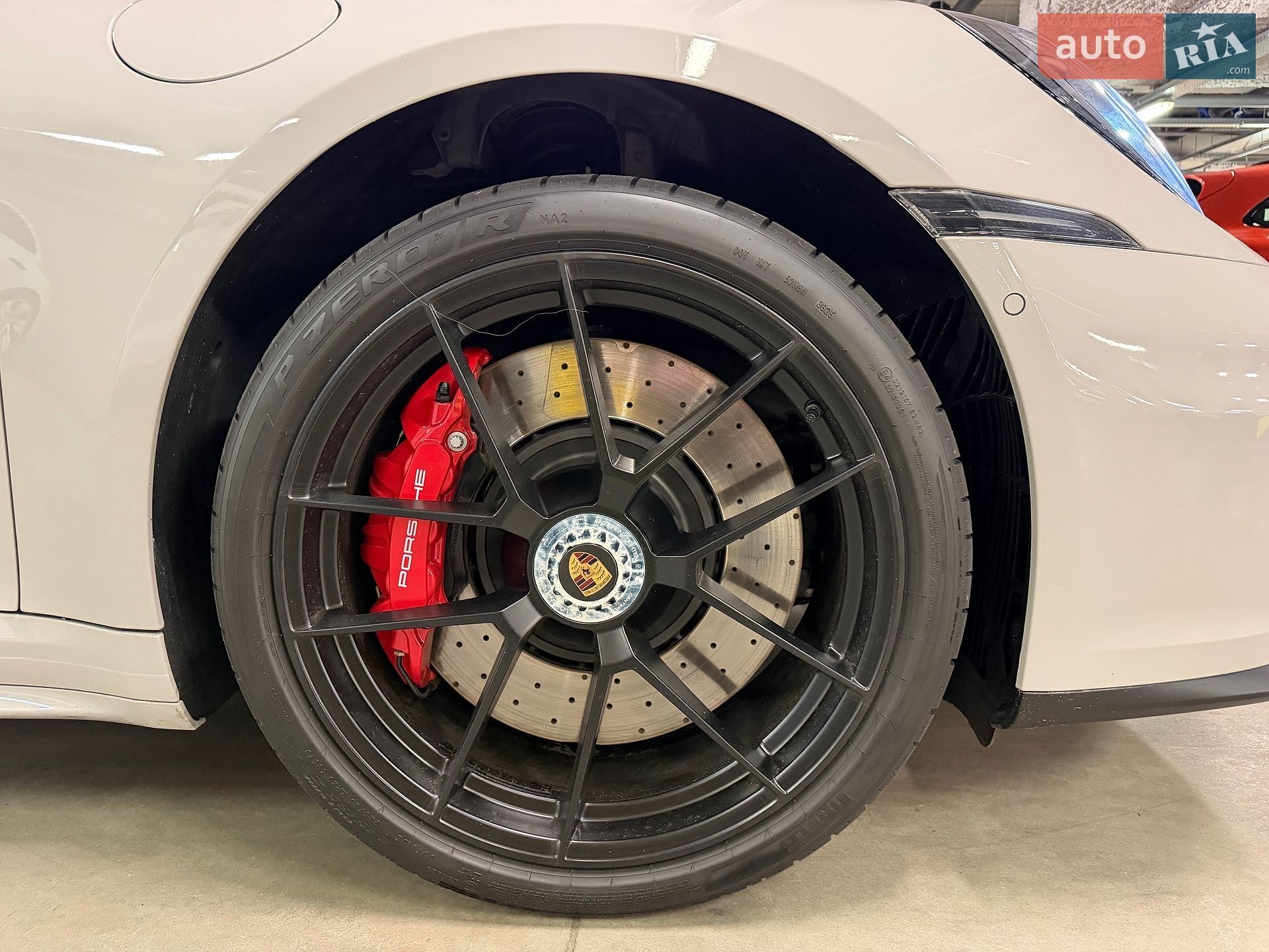 Porsche 911 2025 VIN WP0ZZZ99ZTS218115 фото оголошення 19 з 54